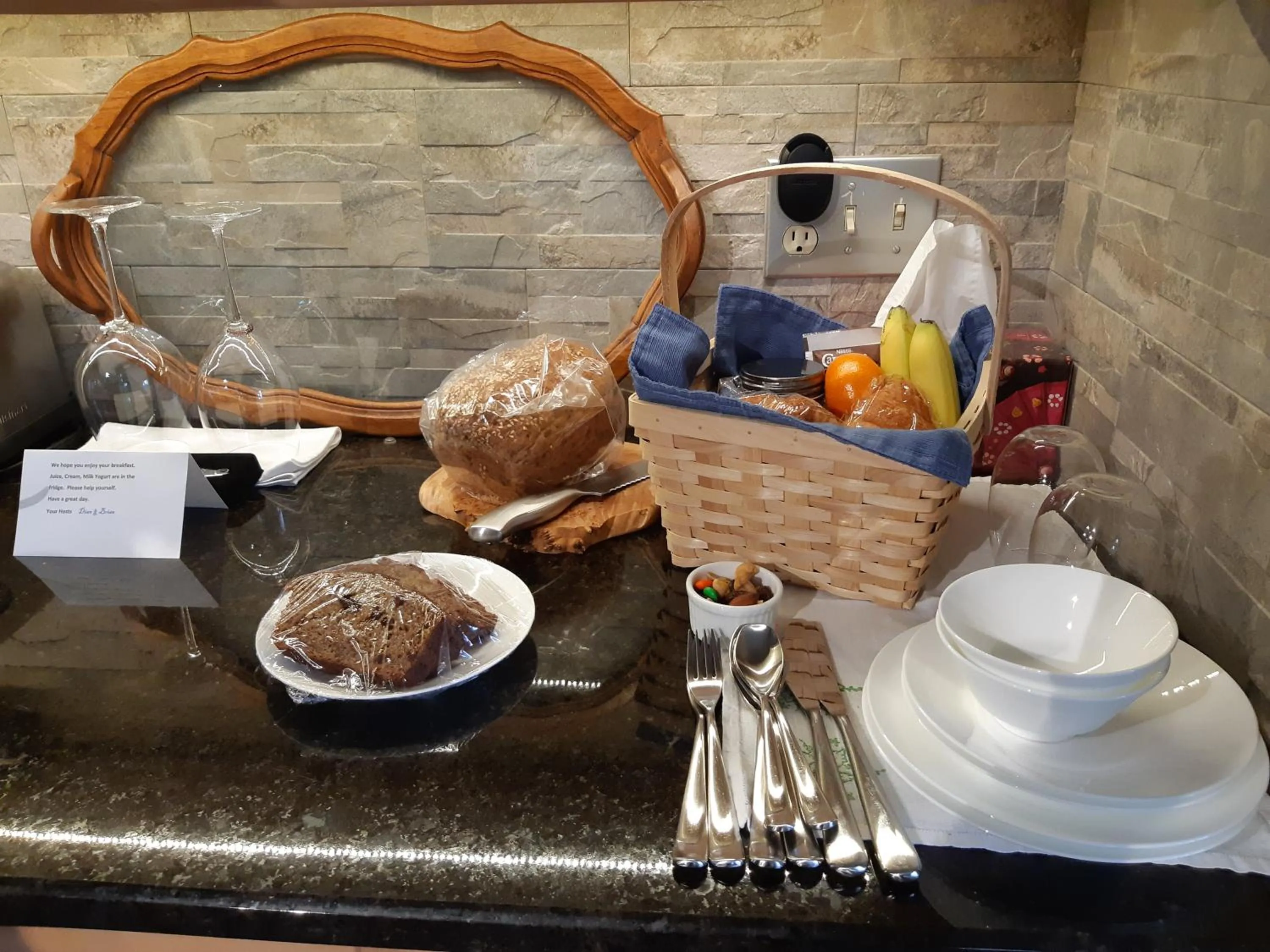 Breakfast in Reef Point Oceanfront Bed and Breakfast