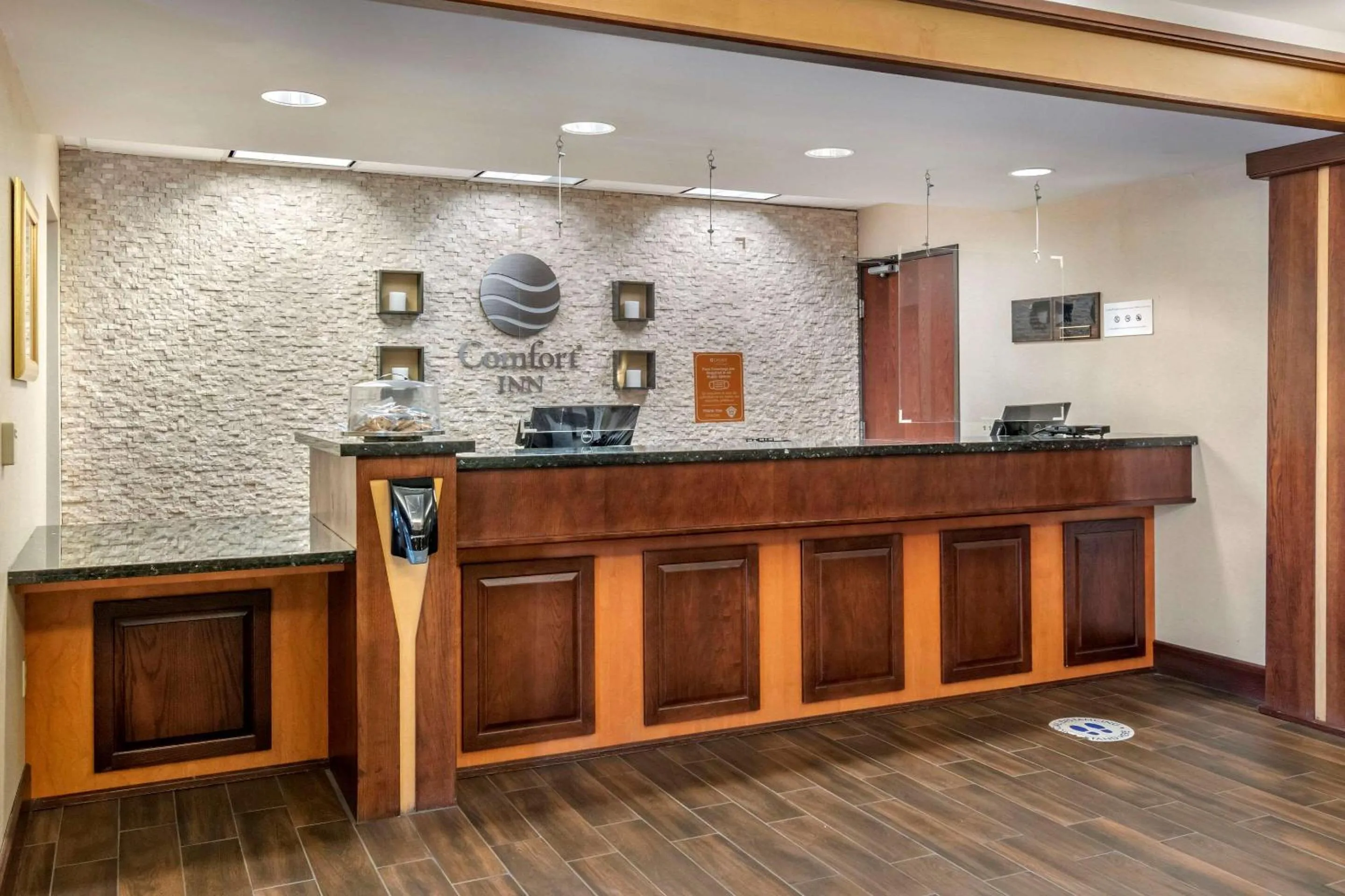 Lobby or reception in Comfort Inn Williamsport