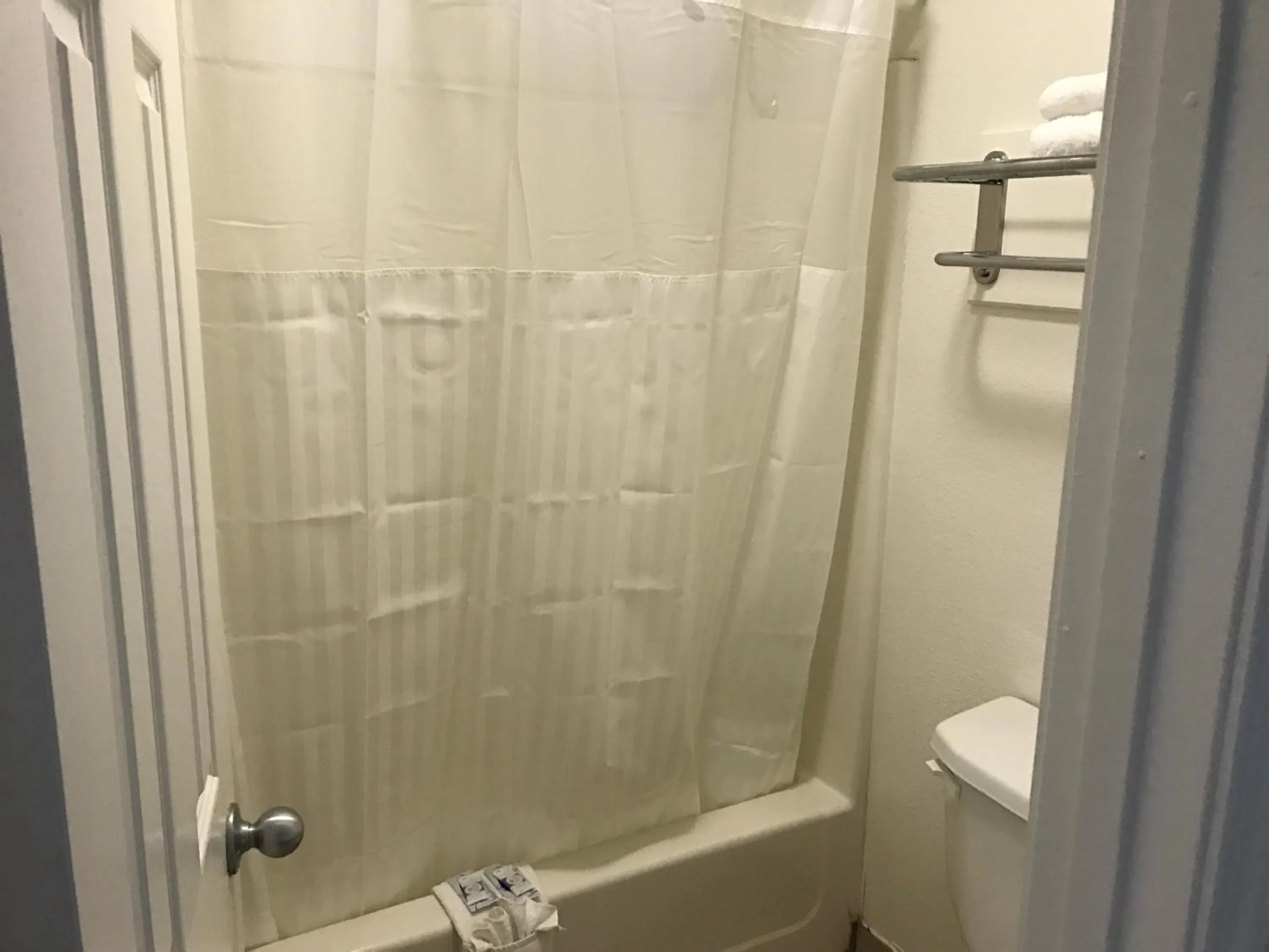 Property building in Sallisaw Inn