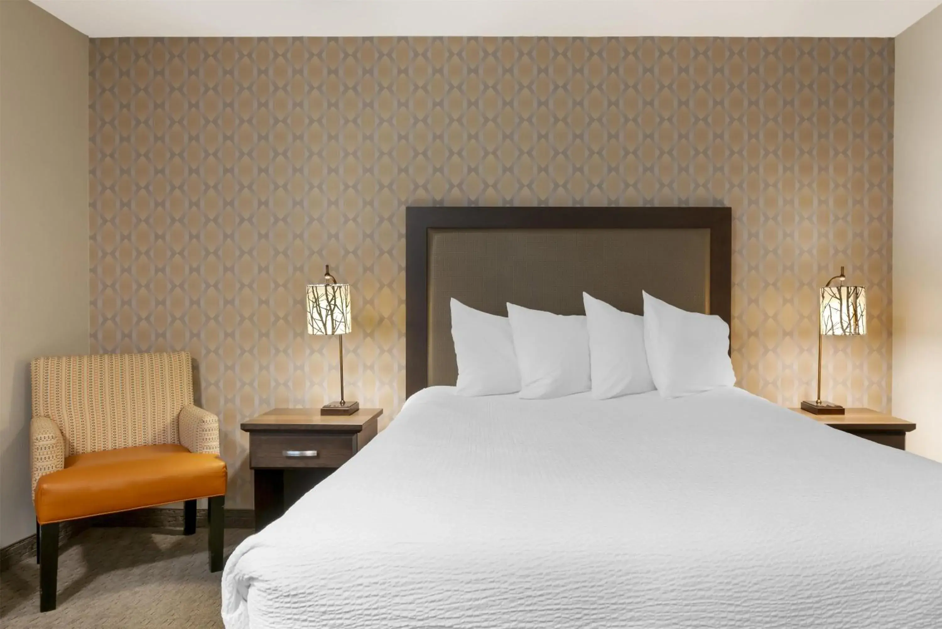 Bedroom, Bed in Best Western Plus Country Meadows Inn Bedroom, Bed in Best Western Plus Country Meadows Inn