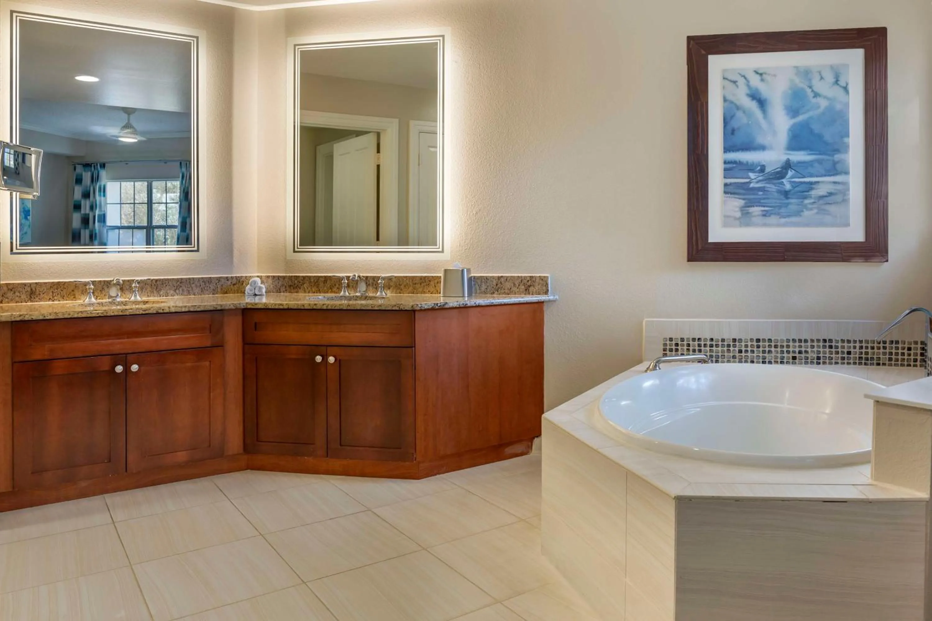 Bathroom in Hilton Grand Vacations Club SeaWorld Orlando