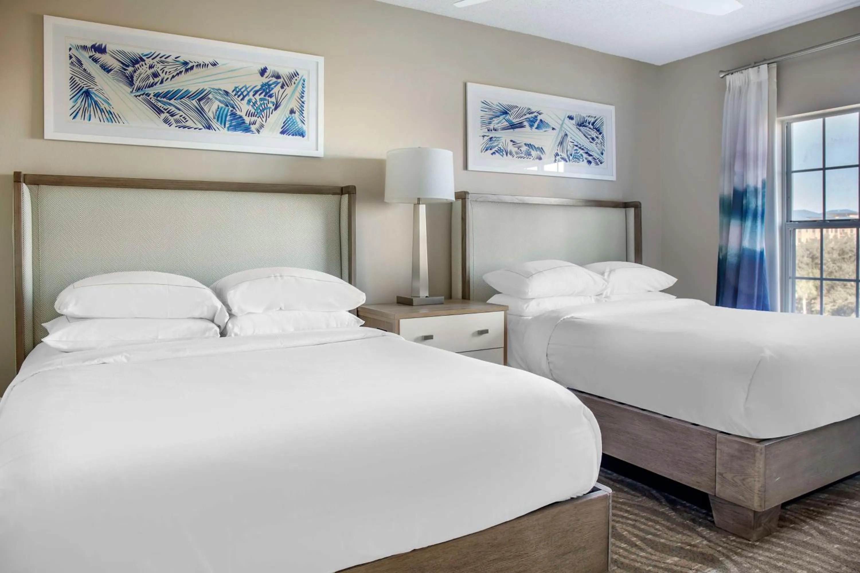 Bed in Hilton Grand Vacations Club SeaWorld Orlando