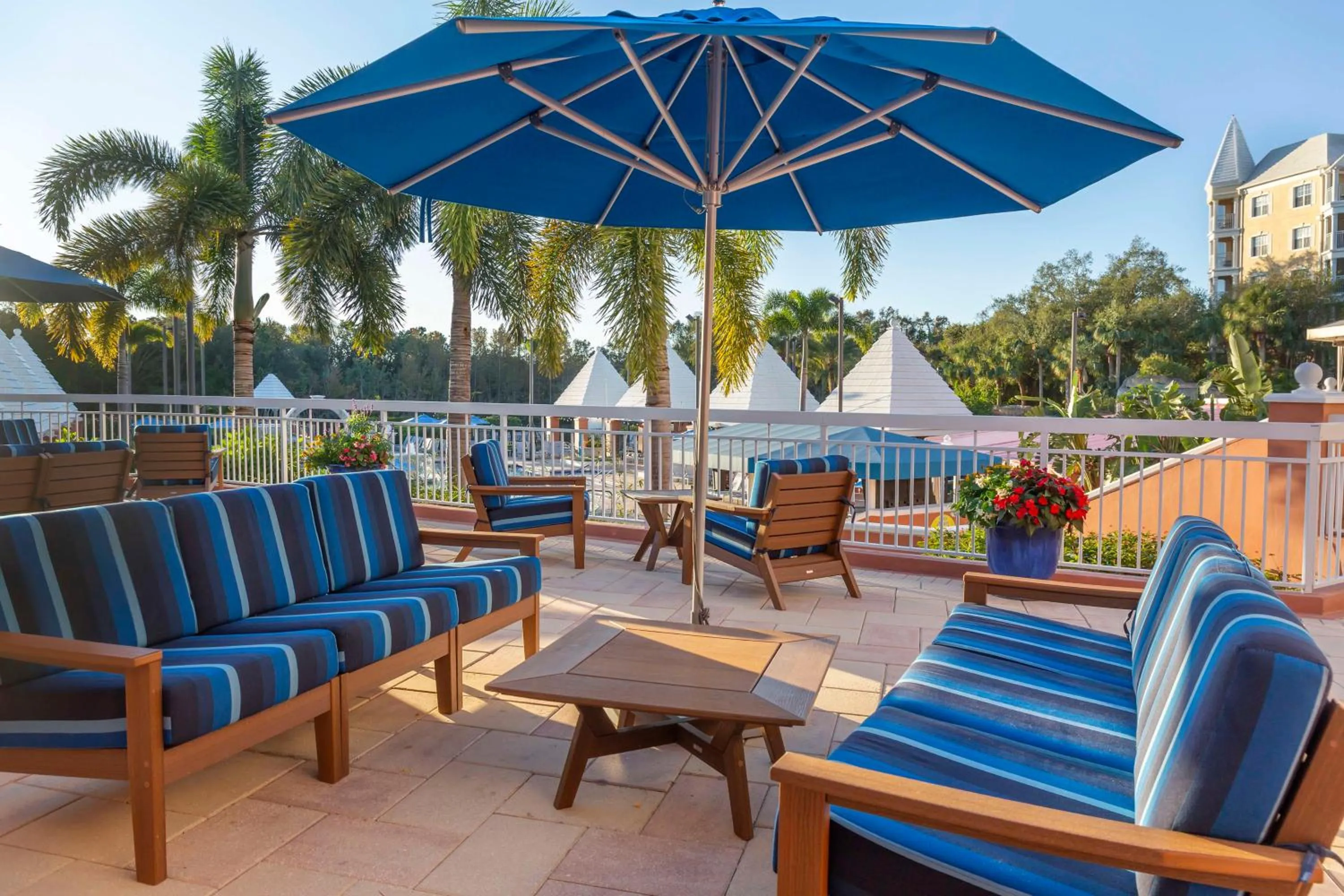 Patio in Hilton Grand Vacations Club SeaWorld Orlando