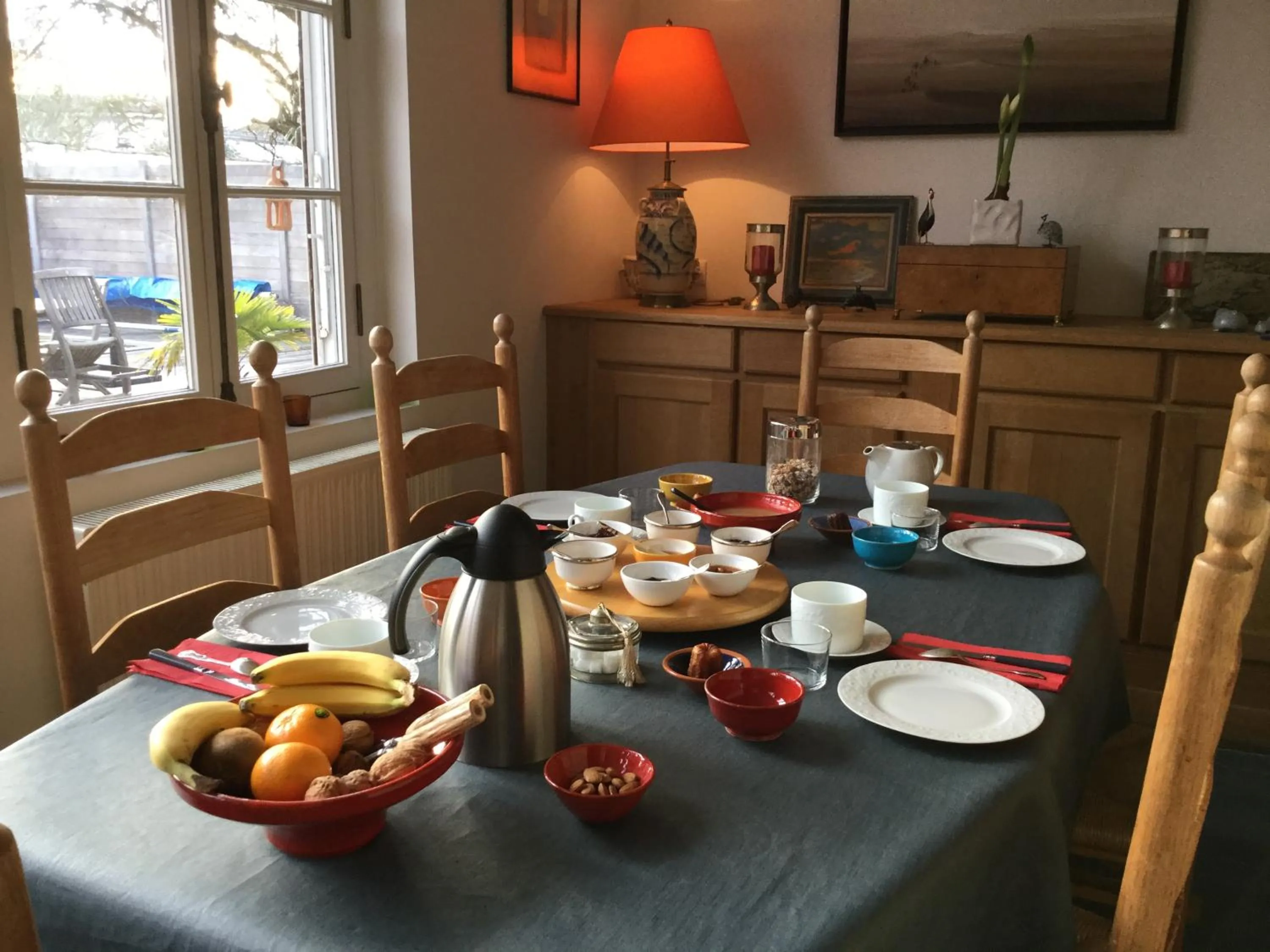 Continental breakfast in La Ferrade Chambres d'Hôtes B&B