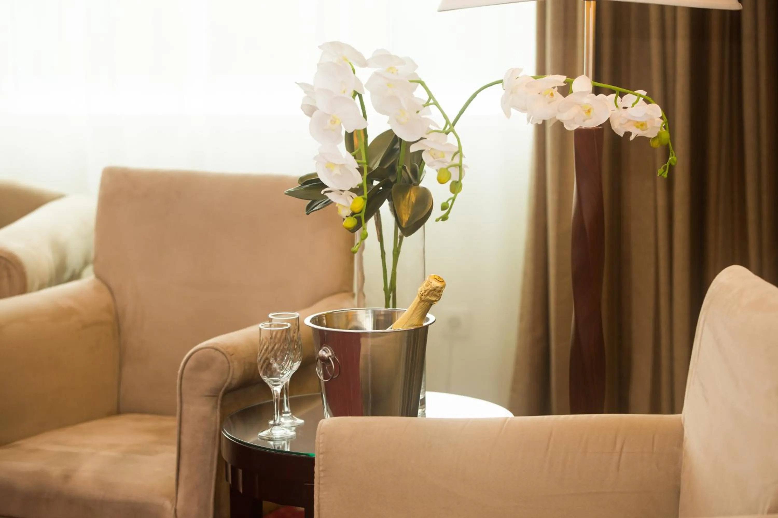 Coffee/tea facilities in Jumbo Hotel