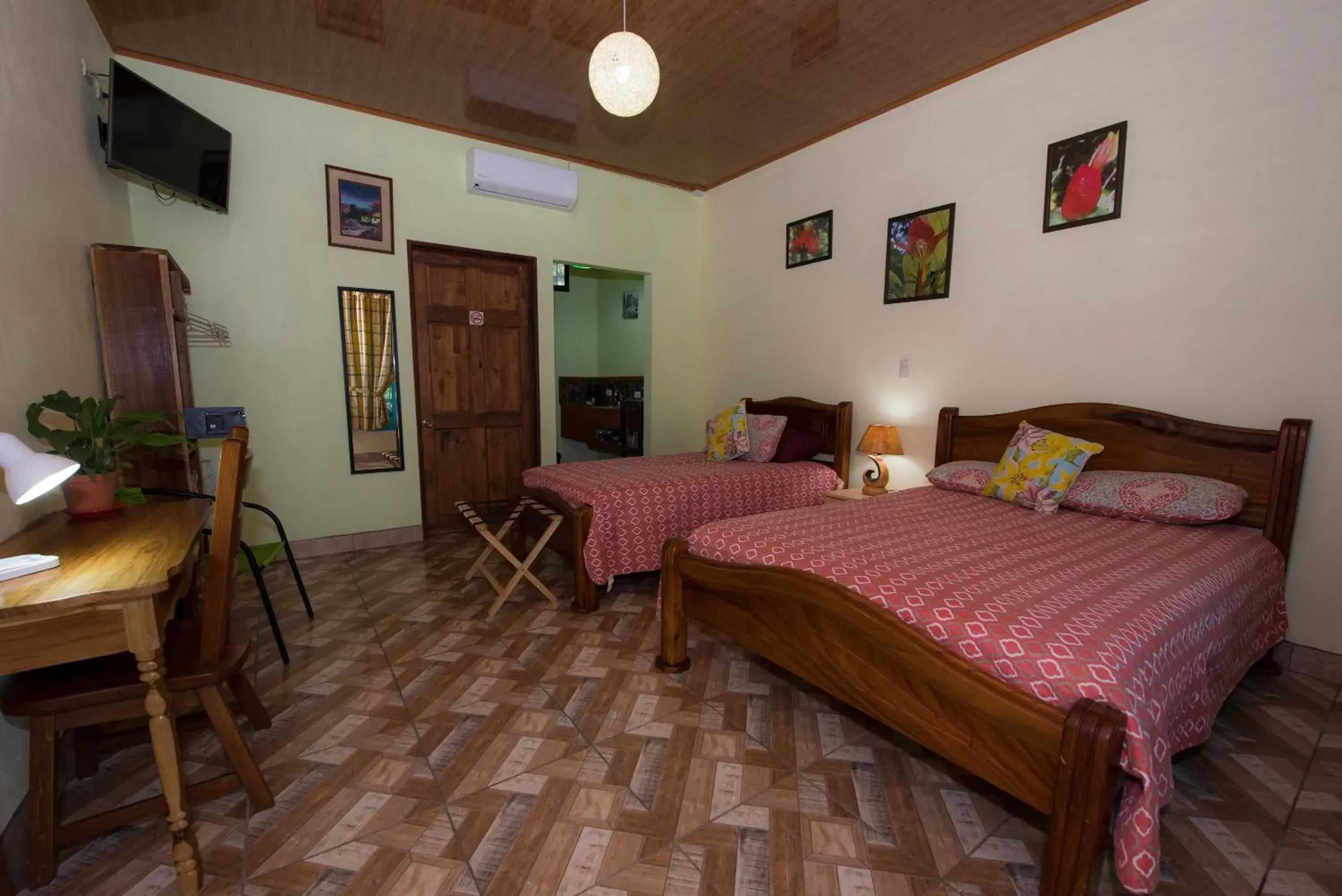 Standard Double Room with Two Double Beds in Hotel Sunshine Caribe Standard Double Room with Two Double Beds in Hotel Sunshine Caribe