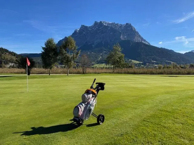 Golfcourse in Ferienwohnungen Jägerheim & Jägerhaus