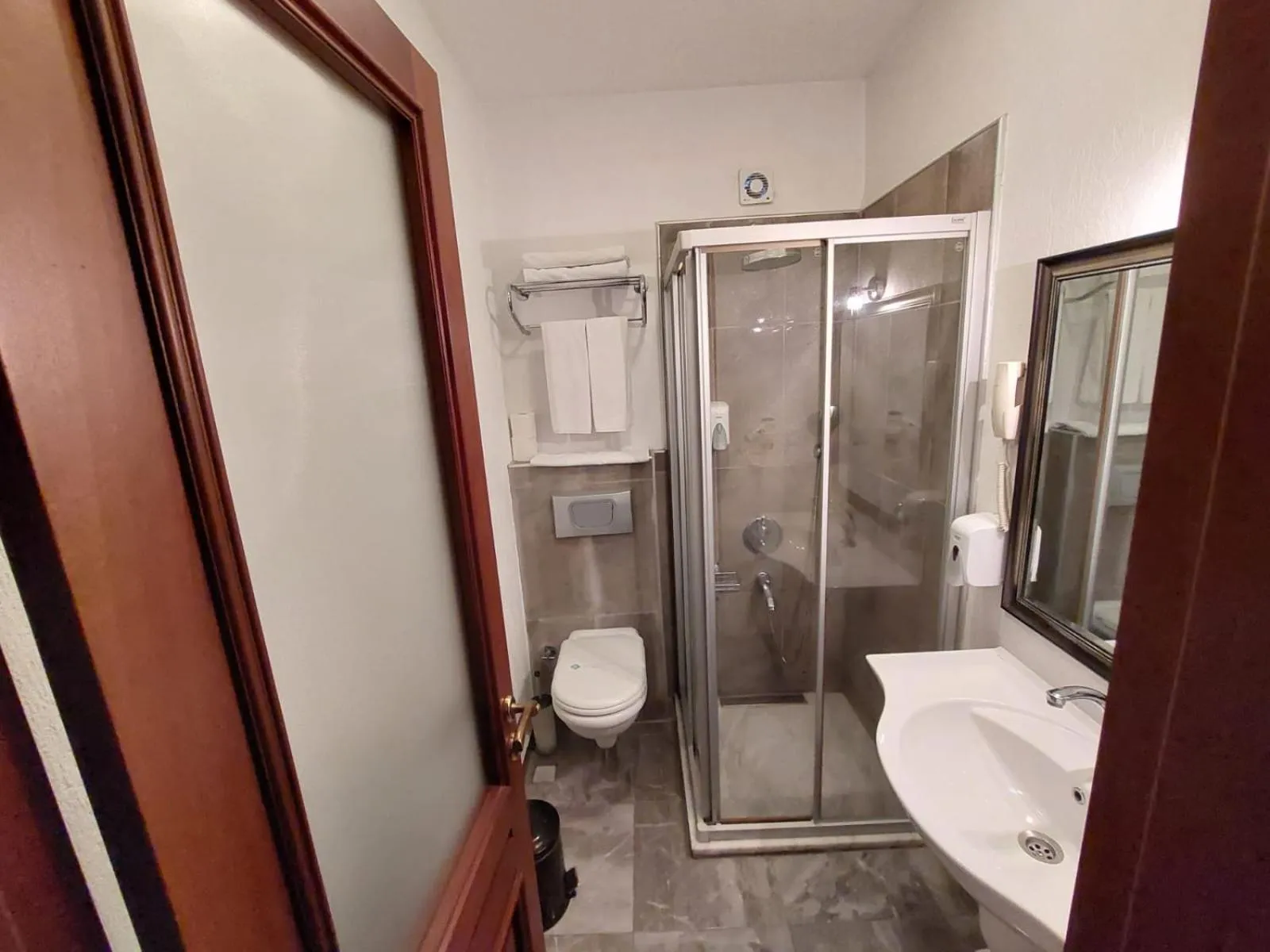 Ferahi Evler Ayvalık