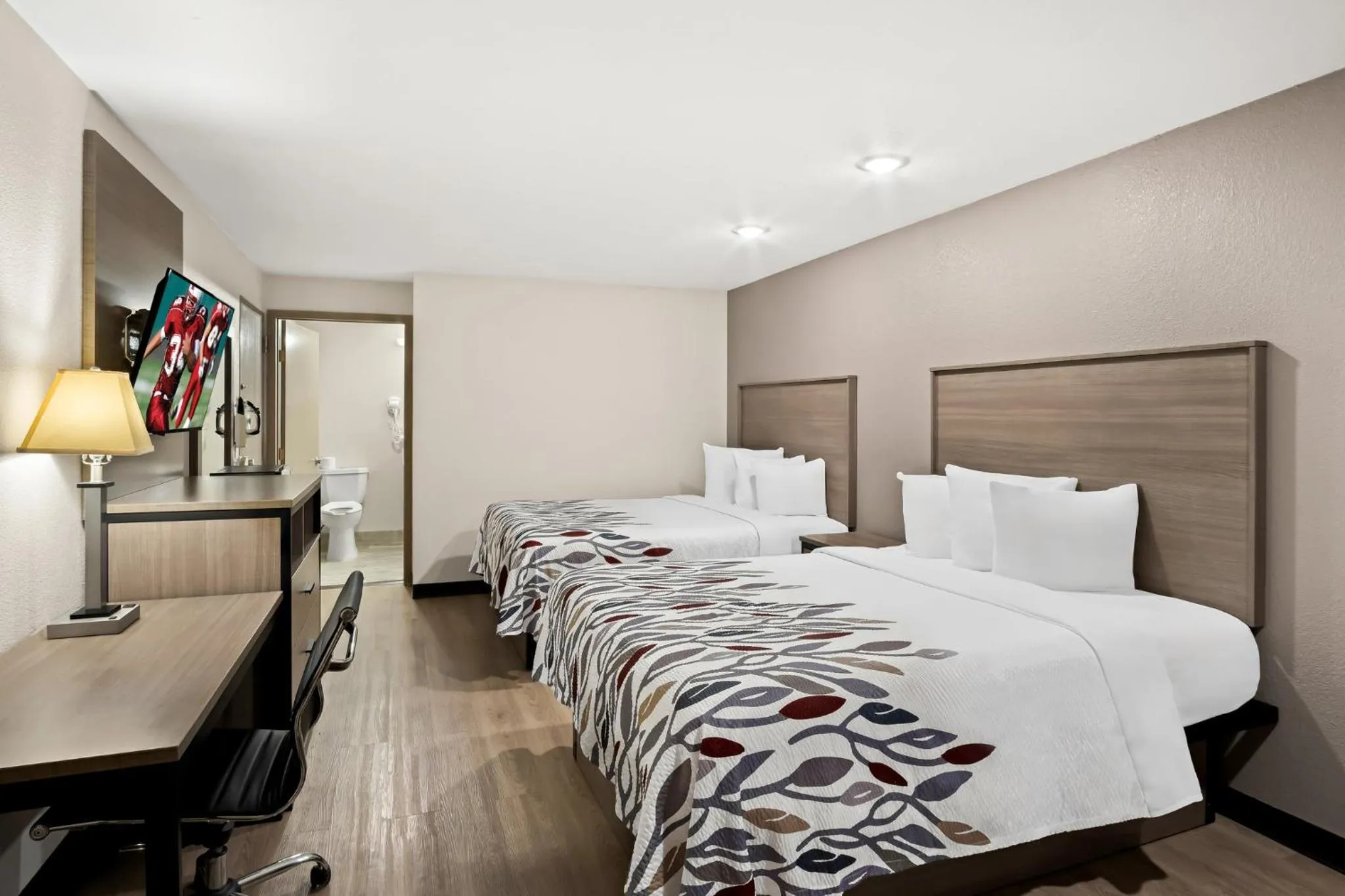 Photo of the whole room, Bed in Red Roof Inn & Conference Center McKinney