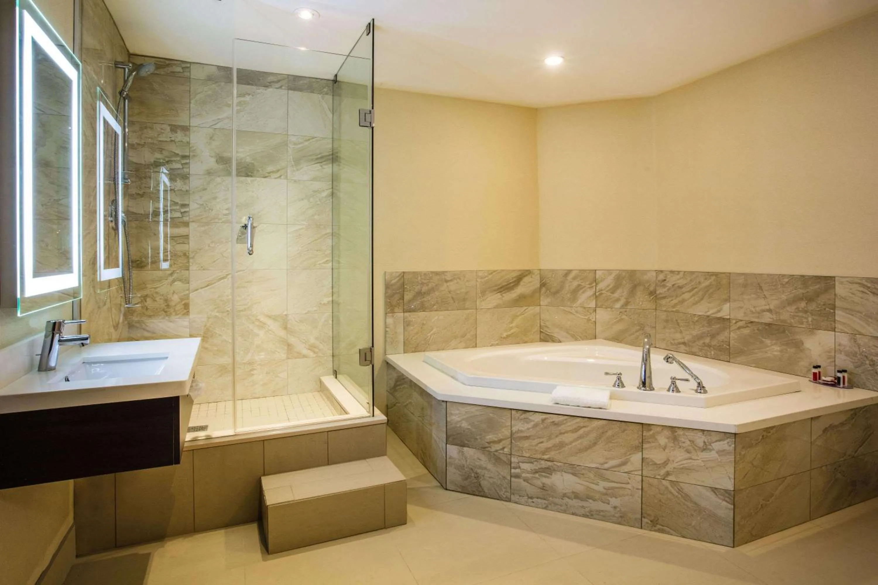 Bathroom in Ramada by Wyndham Jackson's Point