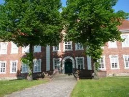 Nearby landmark in Wittlers Hotel