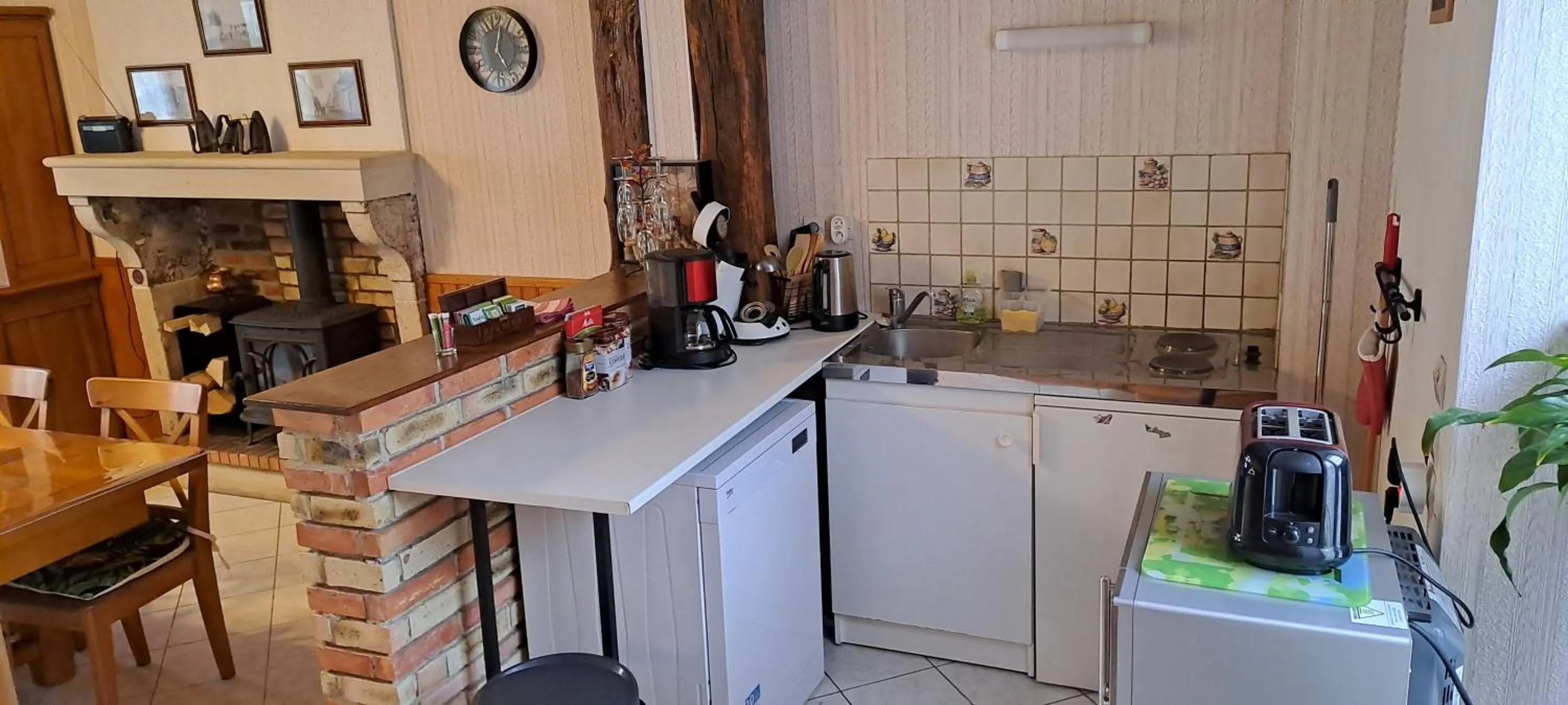 COUR LA DAME chez Béatris et Christophe Janson