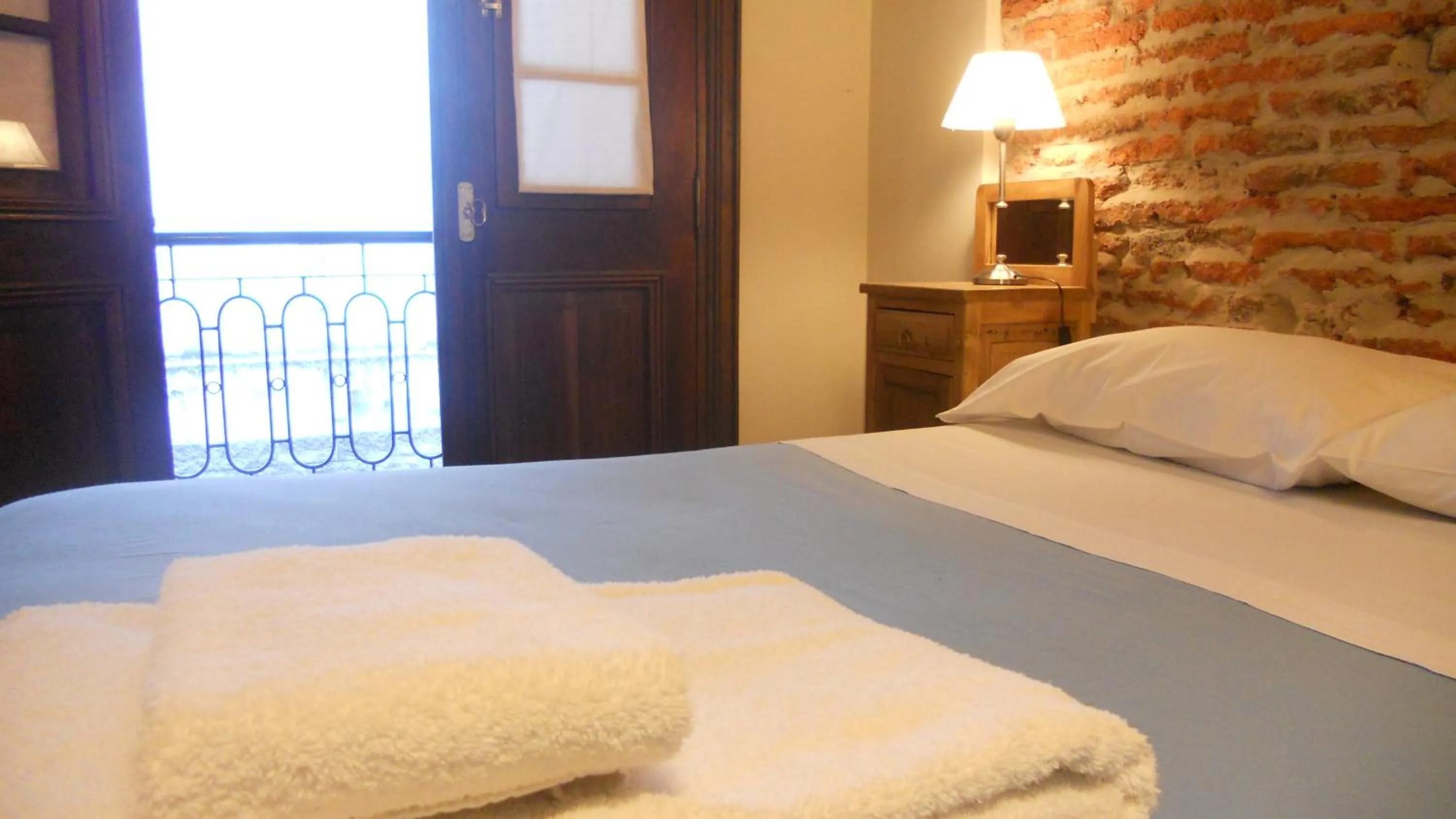 Bedroom, Bed in Posada Gotan