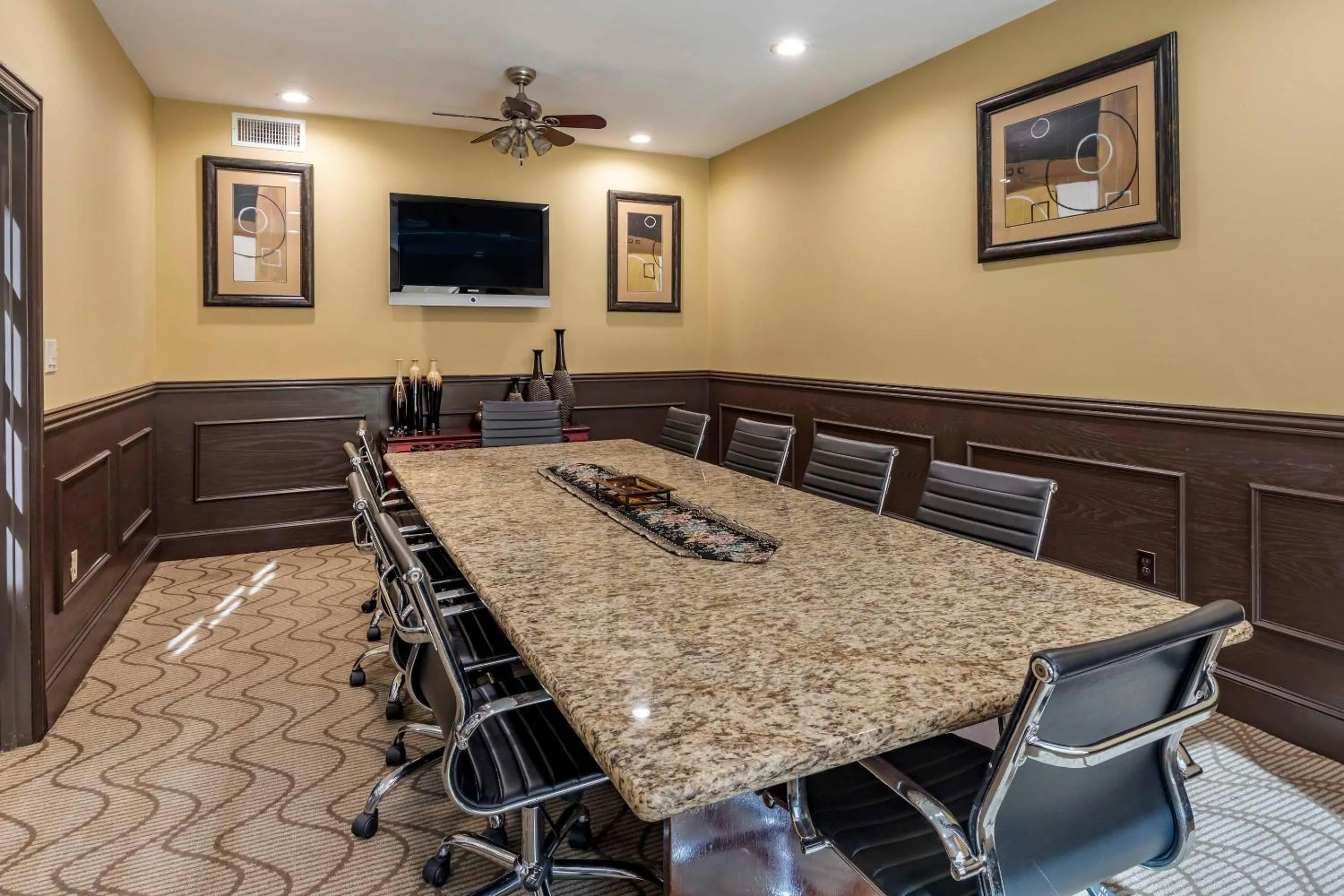 Meeting/conference room in Comfort Suites The Colony - Plano West