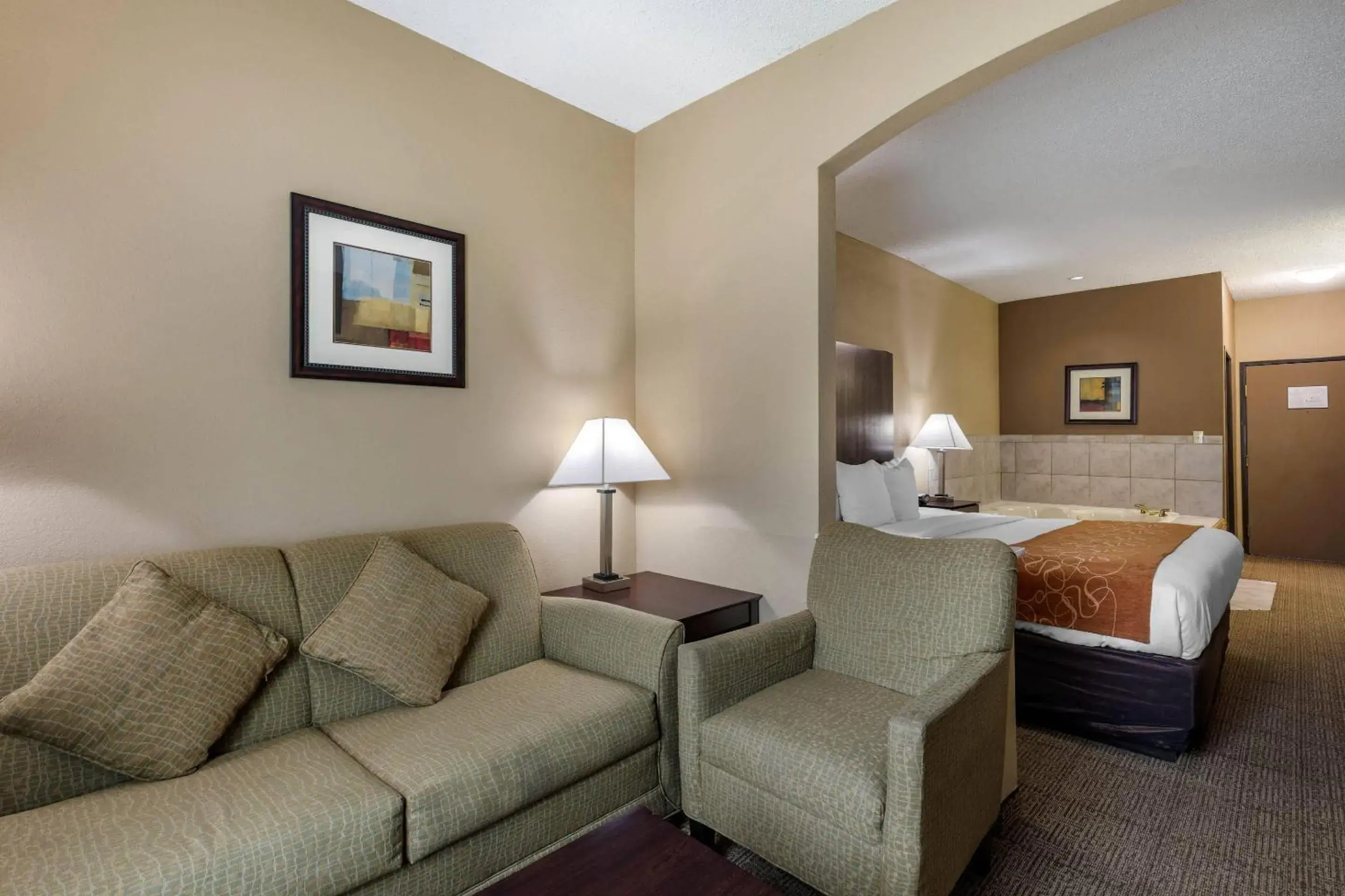 Bedroom in Comfort Suites The Colony - Plano West Bedroom in Comfort Suites The Colony - Plano West