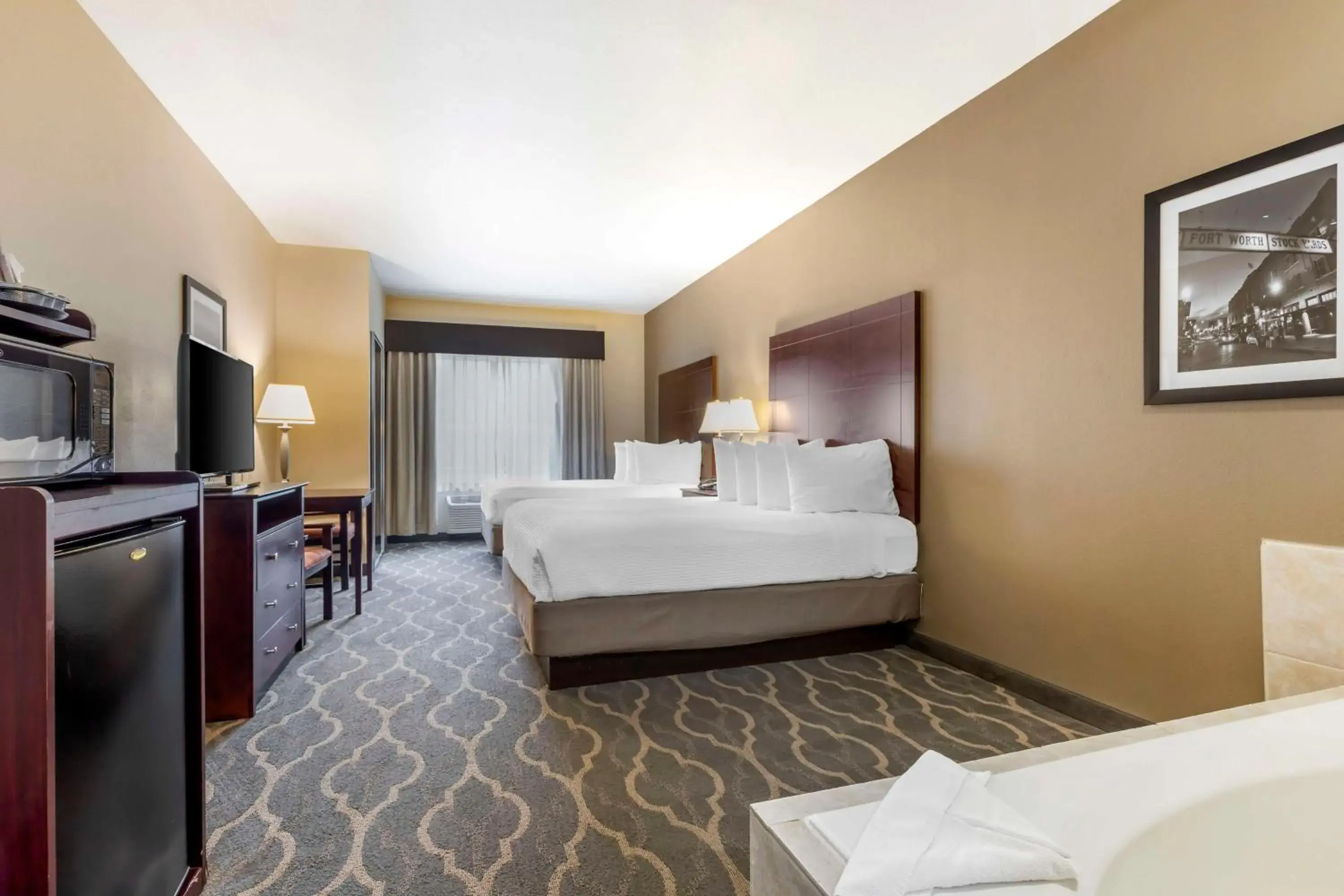 Queen Room with Two Queen Beds and Spa Bath - Mobility Accessible/Communication Assistance/Non-Smoking in Best Western Plus Burleson Inn & Suites Queen Room with Two Queen Beds and Spa Bath - Mobility Accessible/Communication Assistance/Non-Smoking in Best Western Plus Burleson Inn & Suites