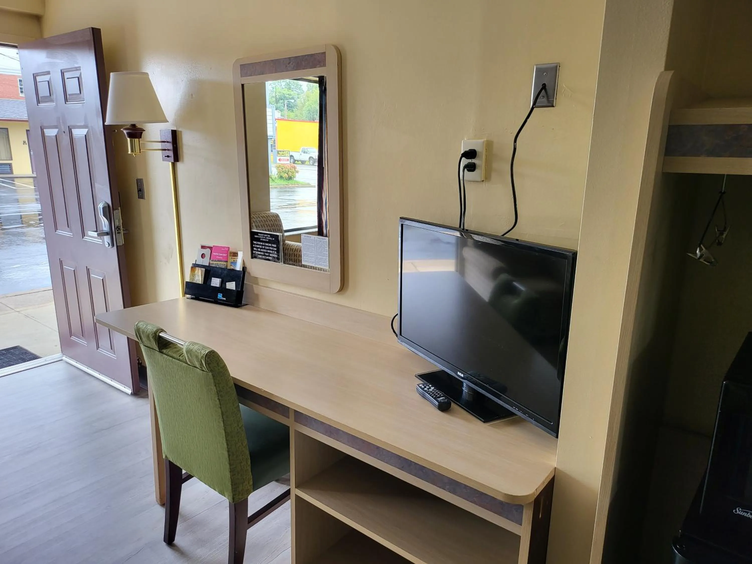 Budget Host Inn Bristol