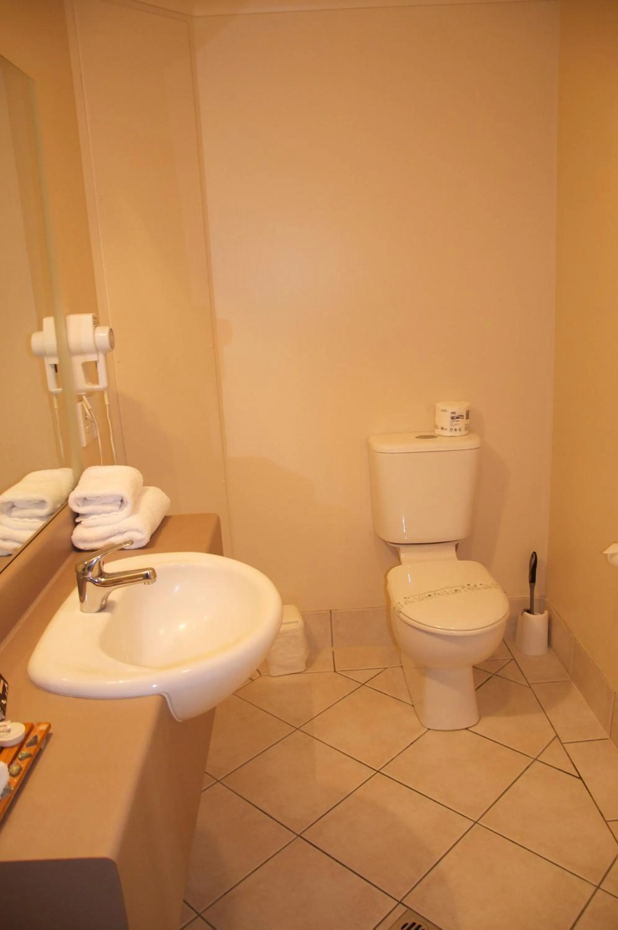 Bathroom in Tuscany Villas Whakatane