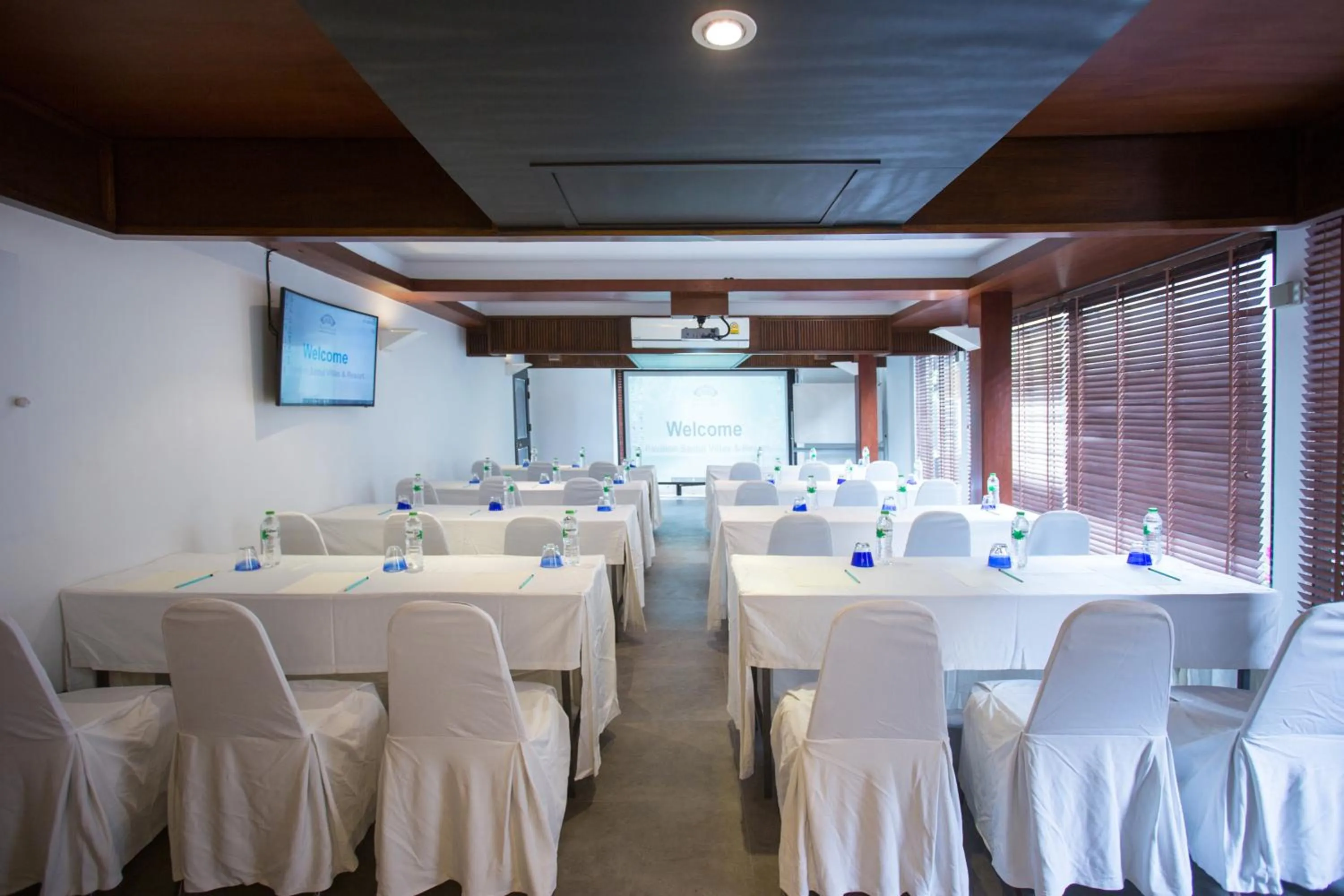 Meeting/conference room in Pavilion Samui Villas and Resort - SHA Extra Plus