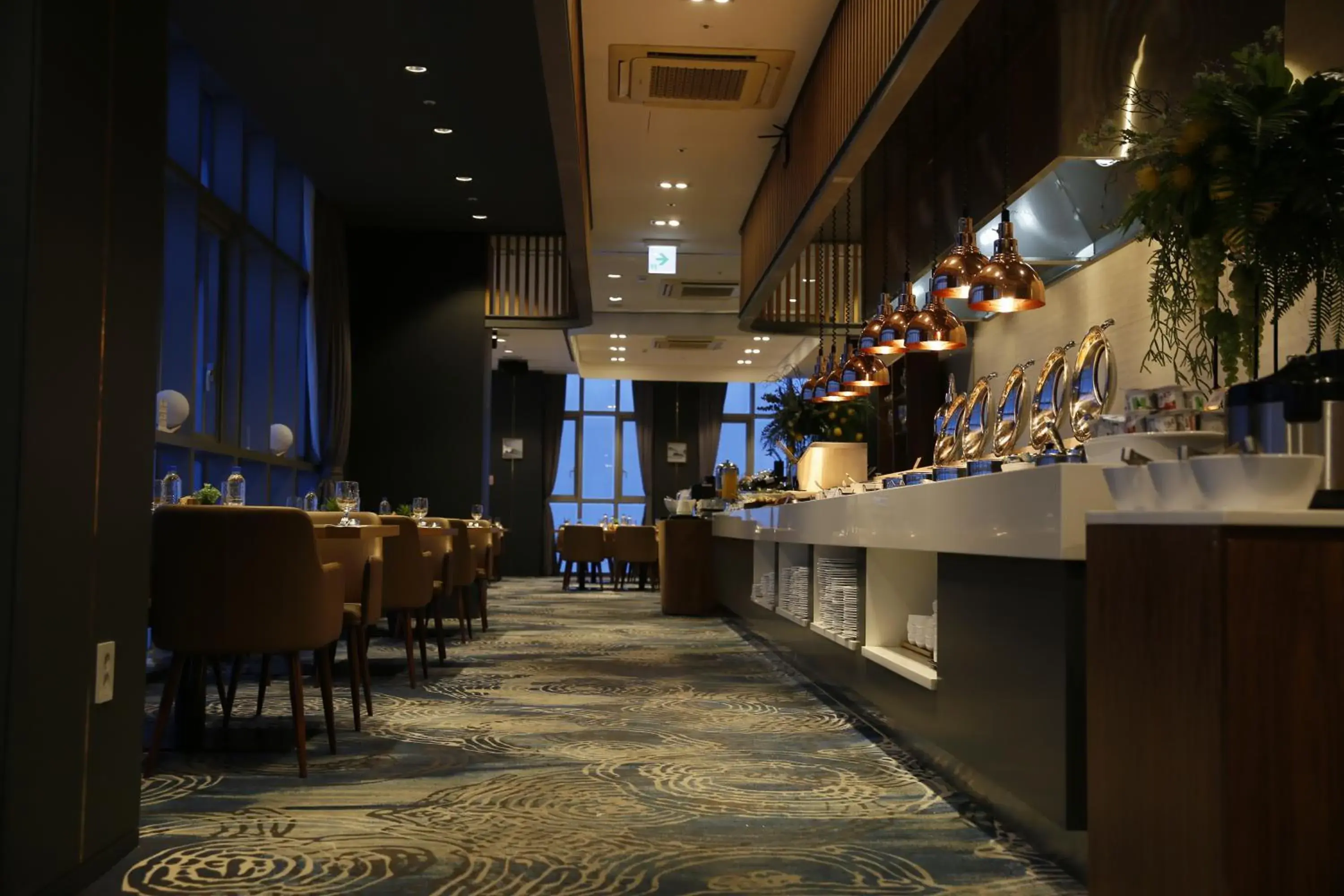 Restaurant/places to eat in J One Hotel Cheongju Restaurant/places to eat in J One Hotel Cheongju