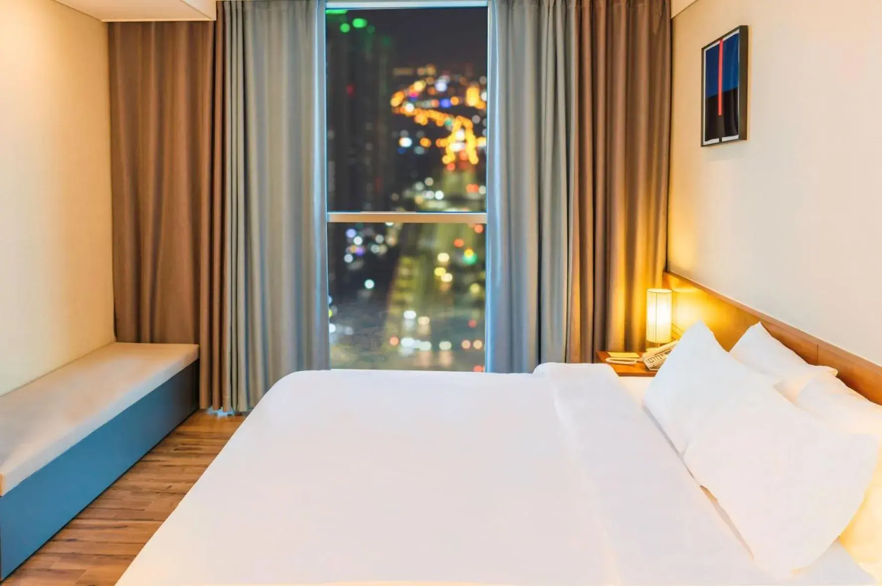 Bedroom, Bed in J One Hotel Cheongju Bedroom, Bed in J One Hotel Cheongju