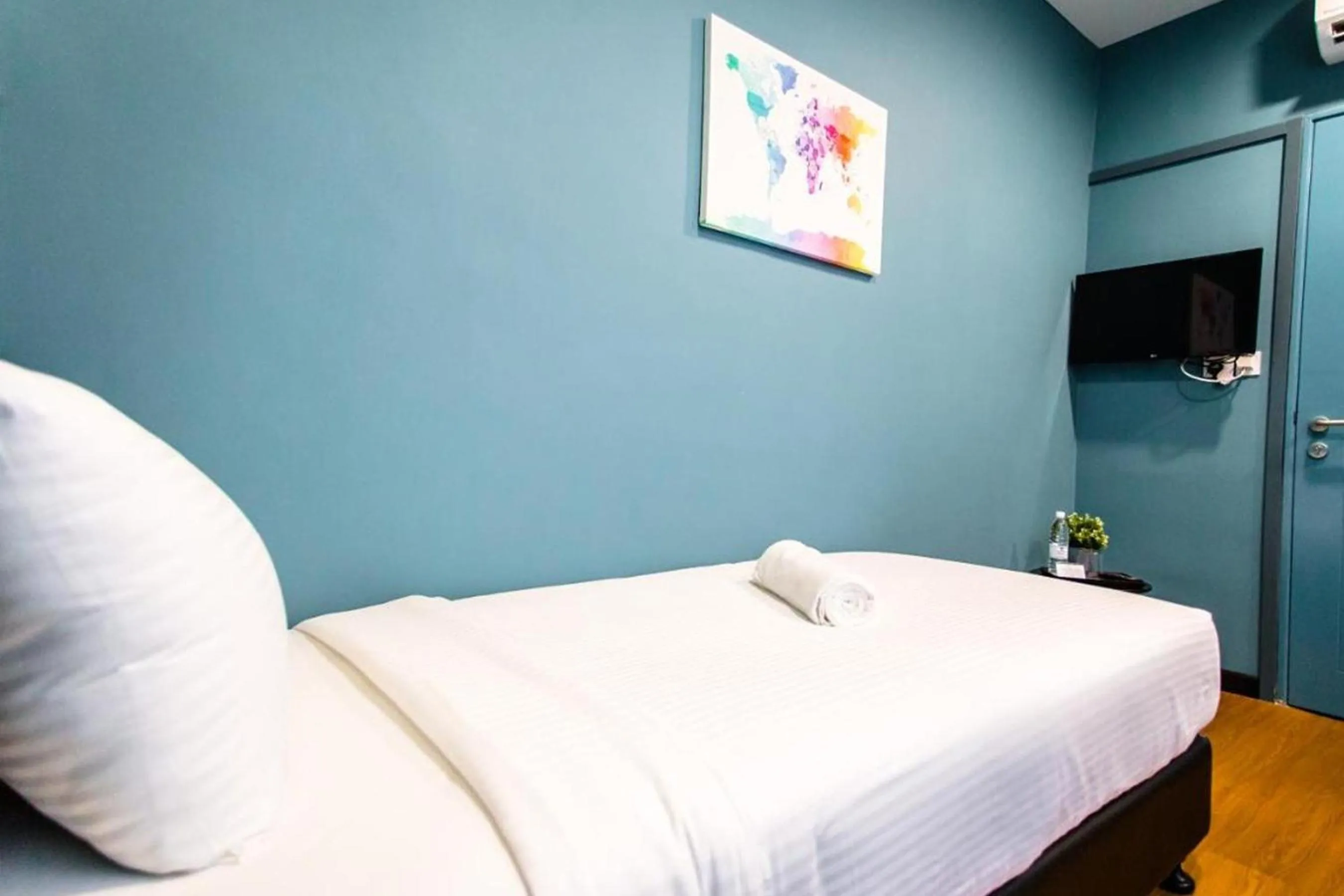 Bed in Jenjarom Boutique Hotel