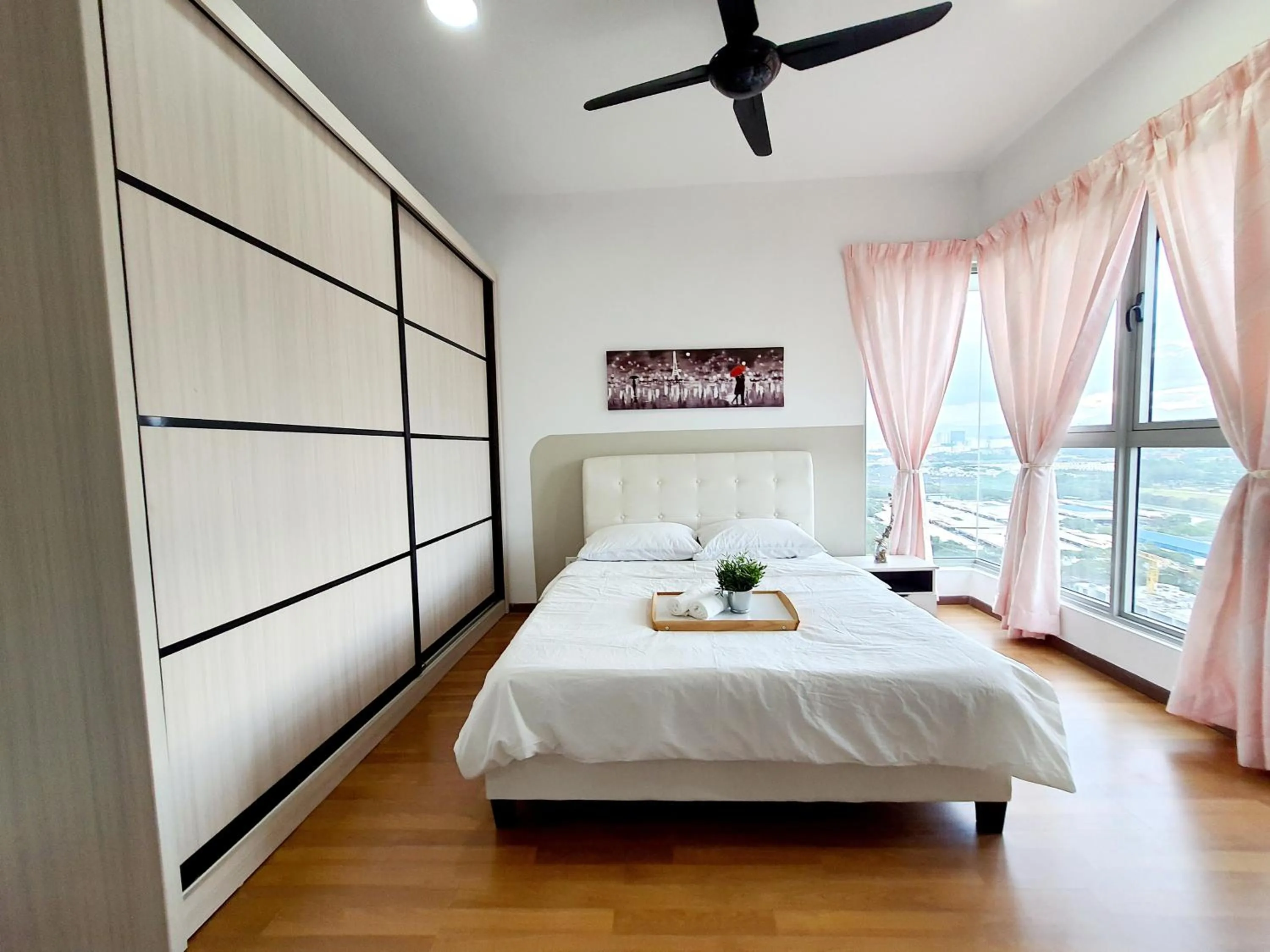 Bed in Residensi Flora