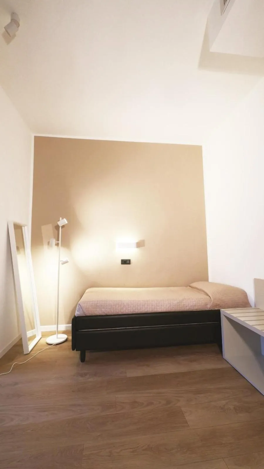 Bed in Hotel Aria di Mare Bed & Breakfast & Beach in centro a Riccione