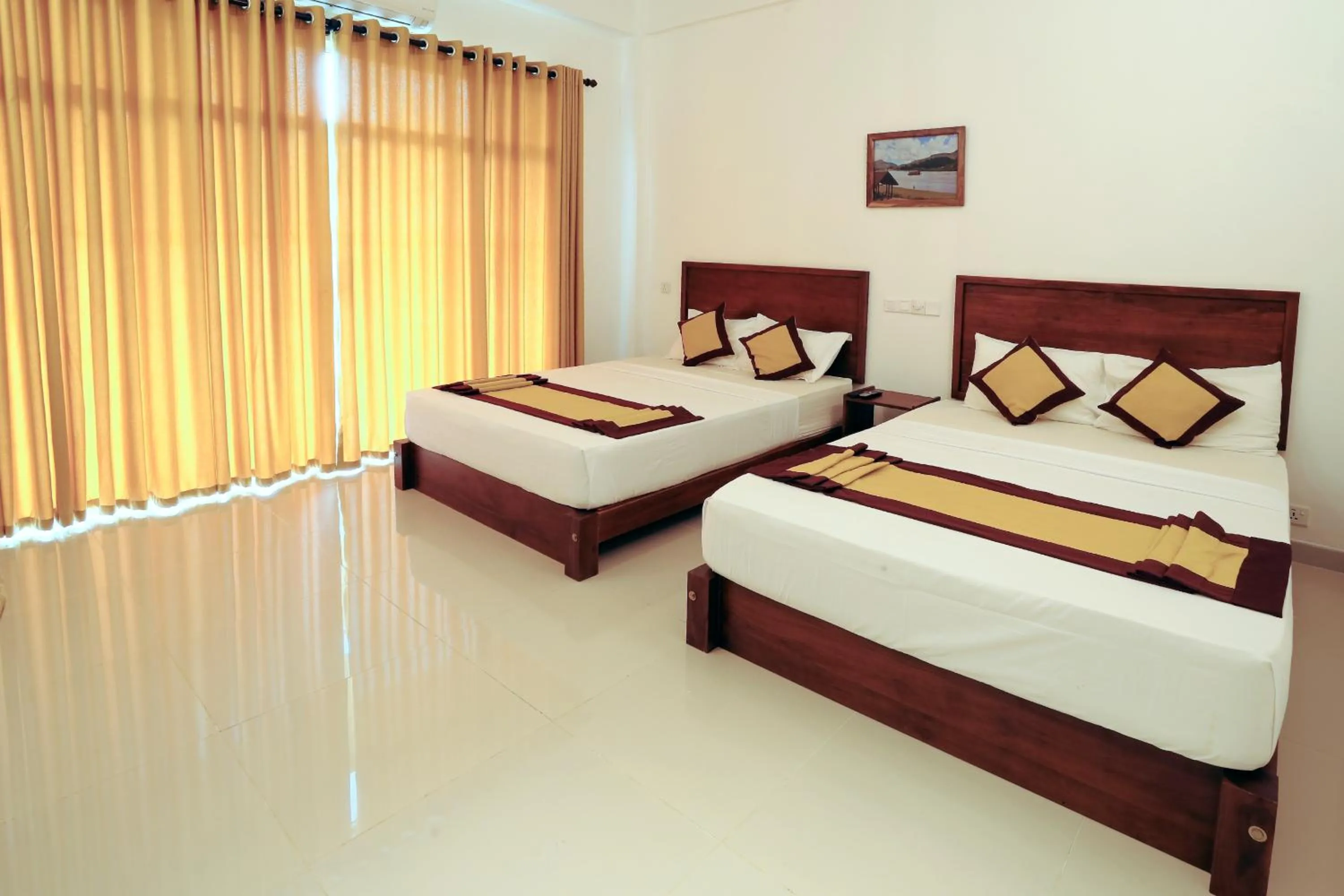 Bed in Kandy Rivers Edge Nature Resort