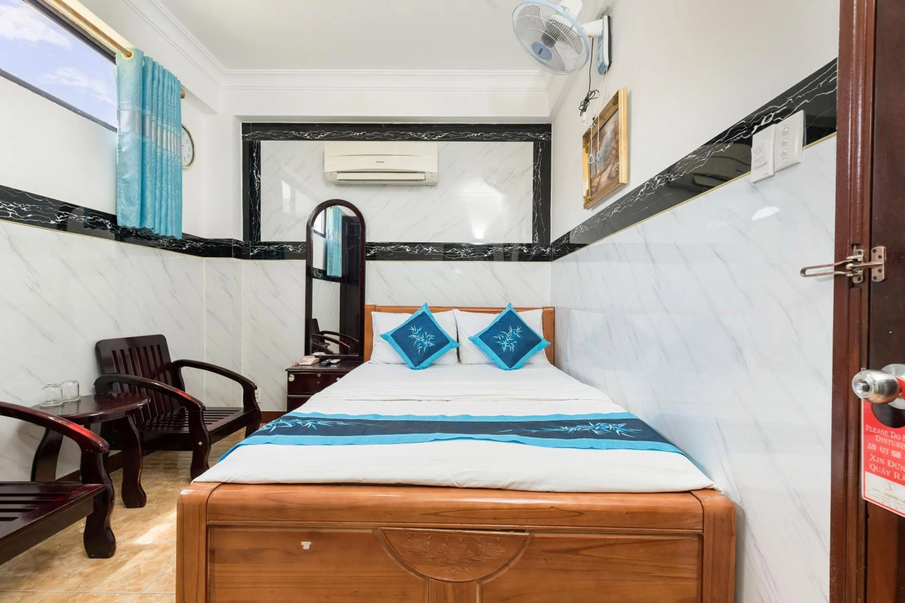 Photo of the whole room, Bed in Thanh Lan Hotel