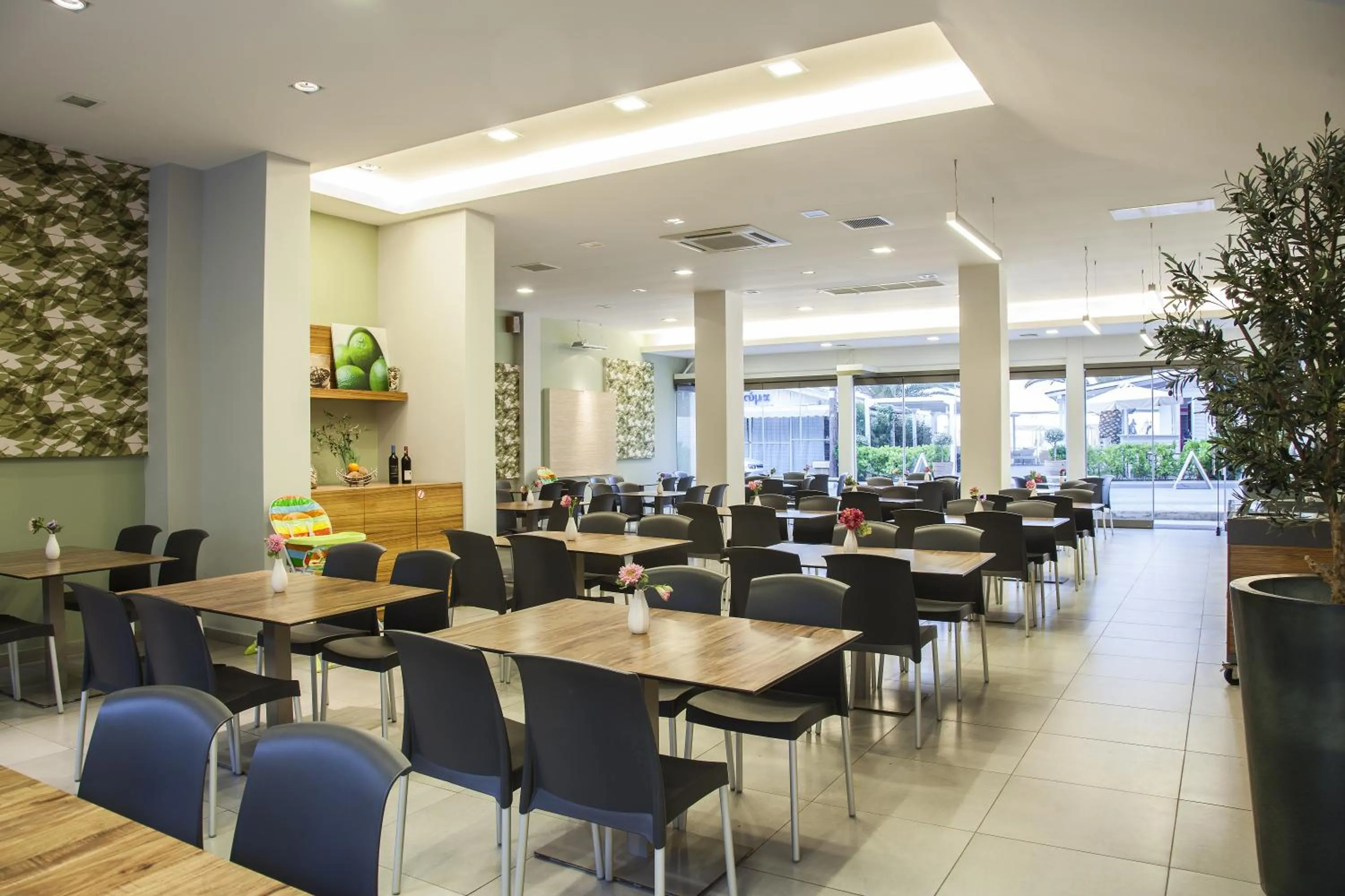 Lounge or bar in Hotel Mavridis