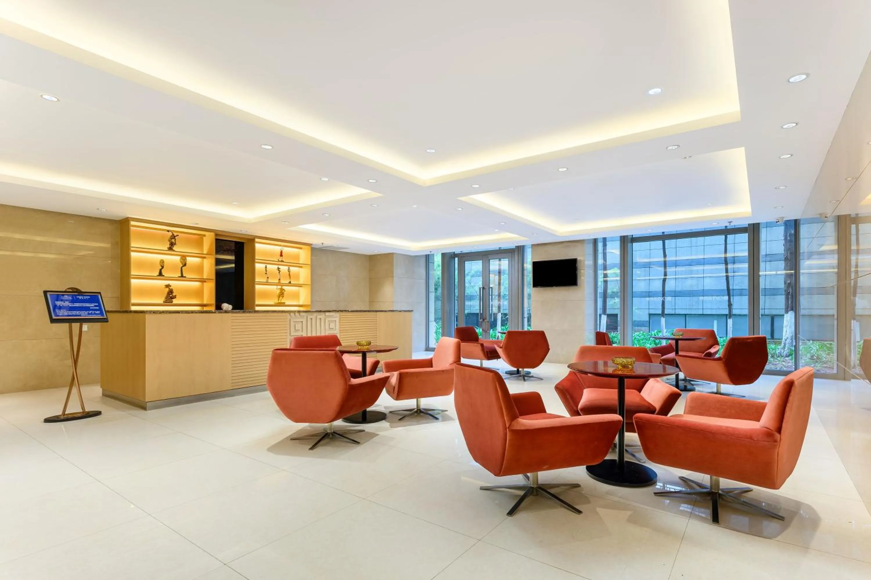 Fitness centre/facilities in Howard Johnson Tropical Garden Plaza Kunming