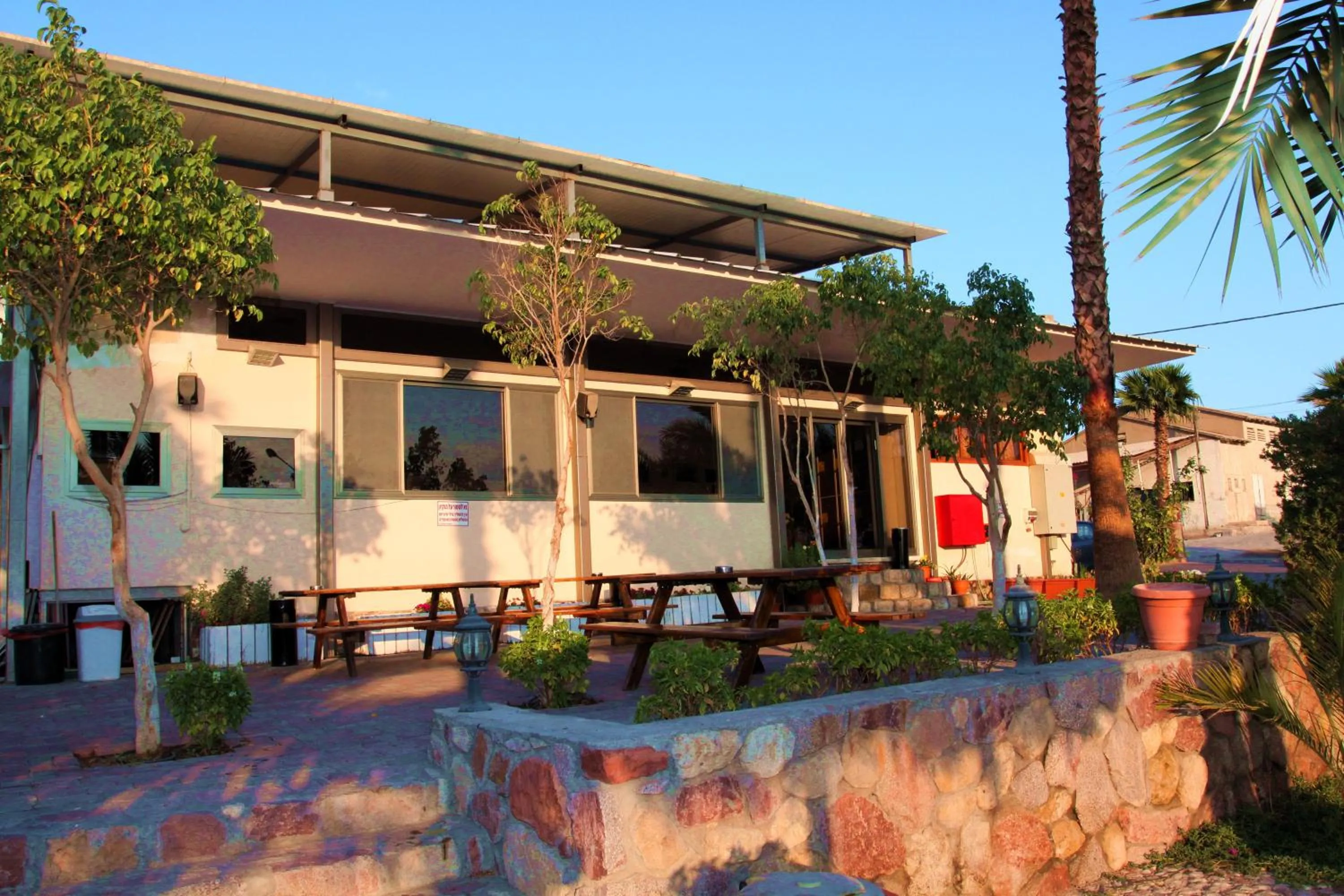 Facade/entrance in Arava Hostel