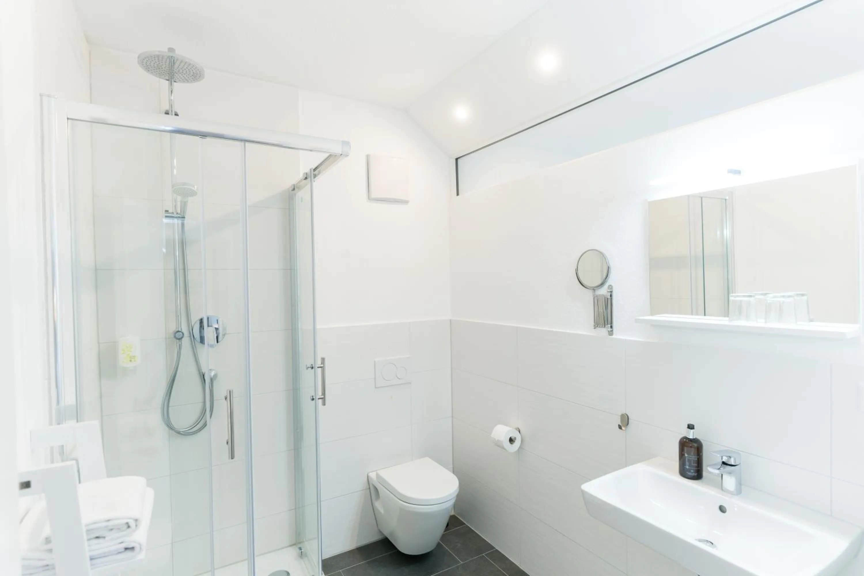 Bathroom in Hotel zur Sonne