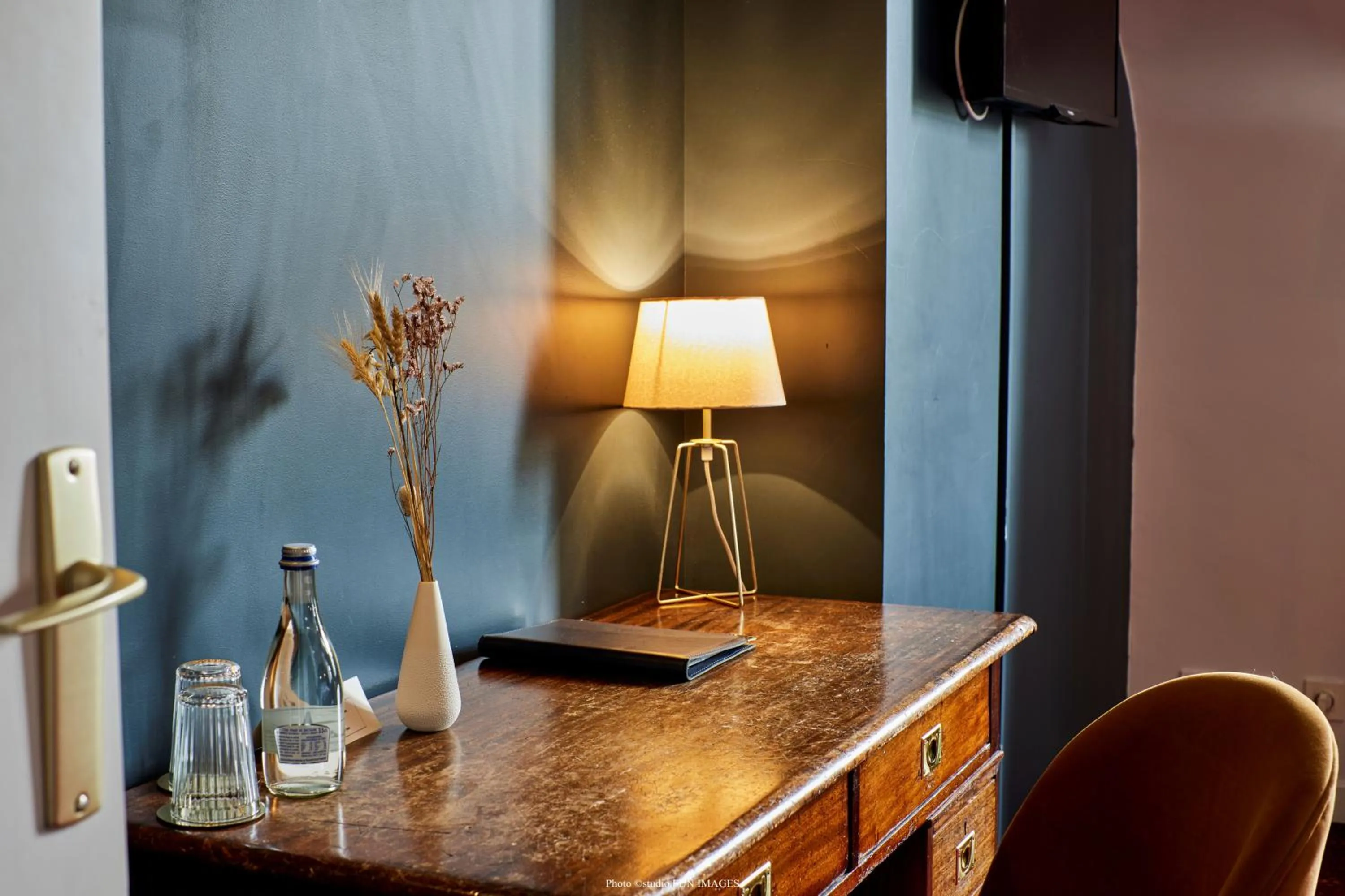 Bedroom in Auberge Bretonne