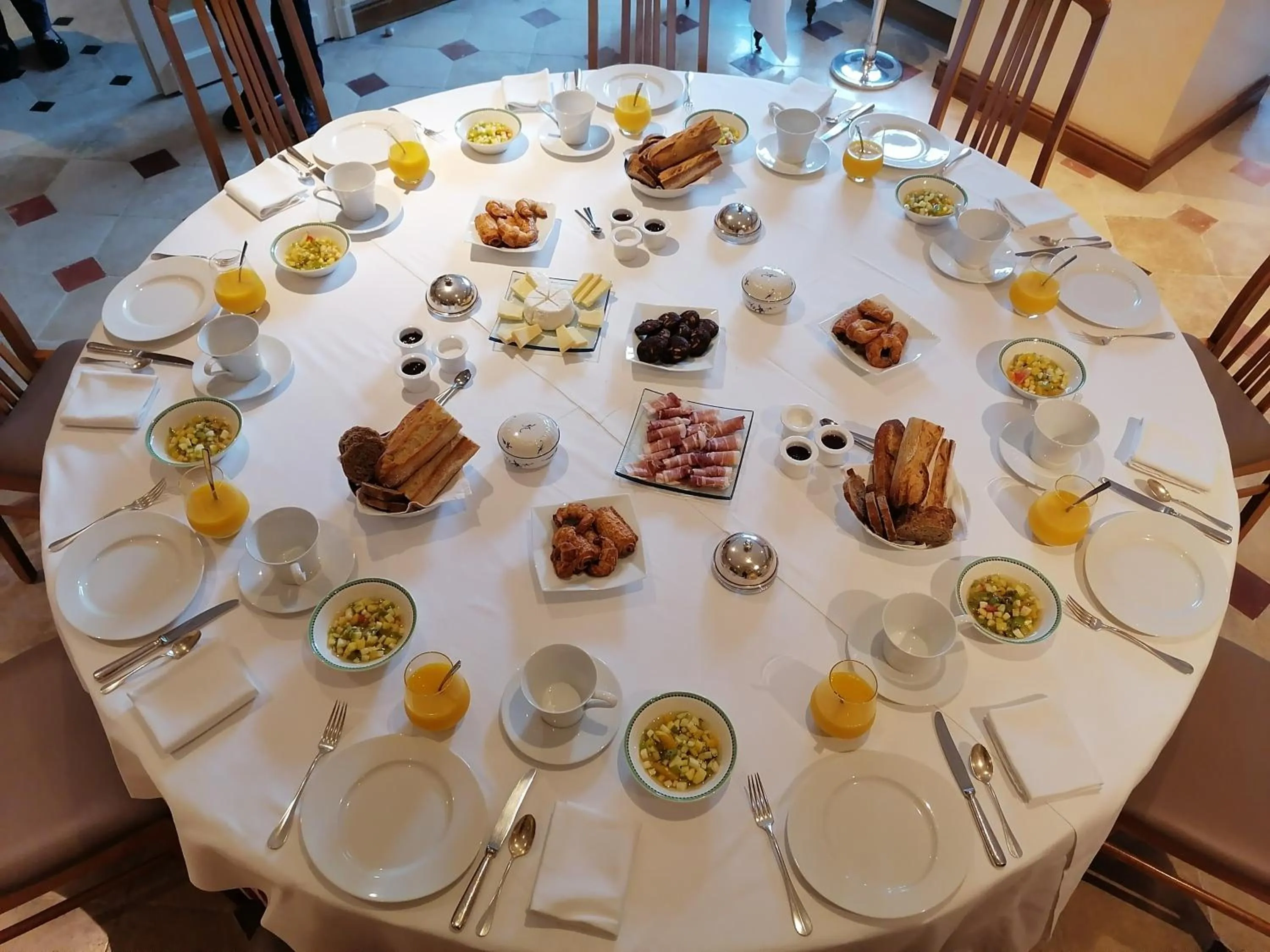 Continental breakfast in Auberge Bretonne