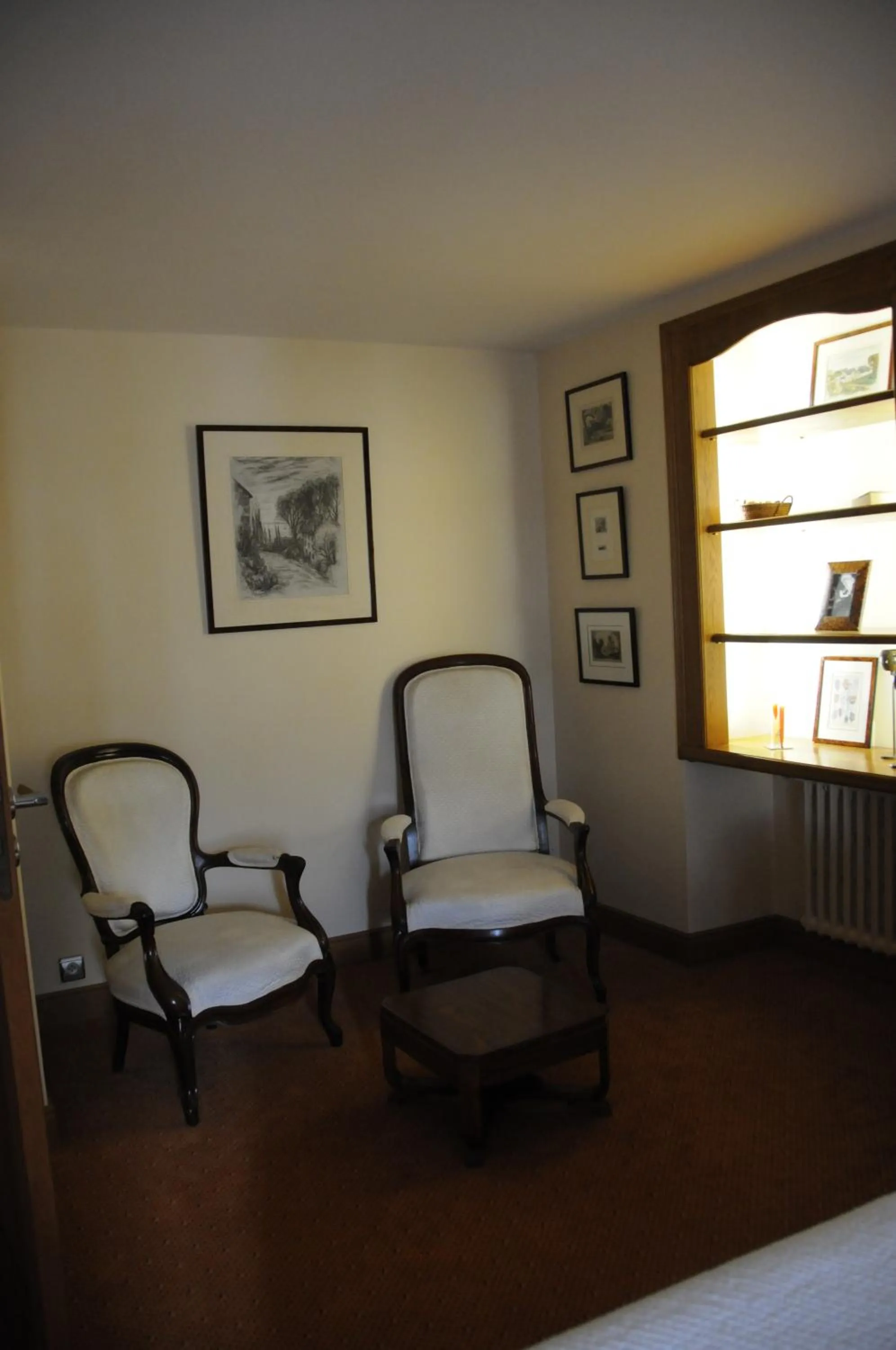 Junior in Auberge Bretonne