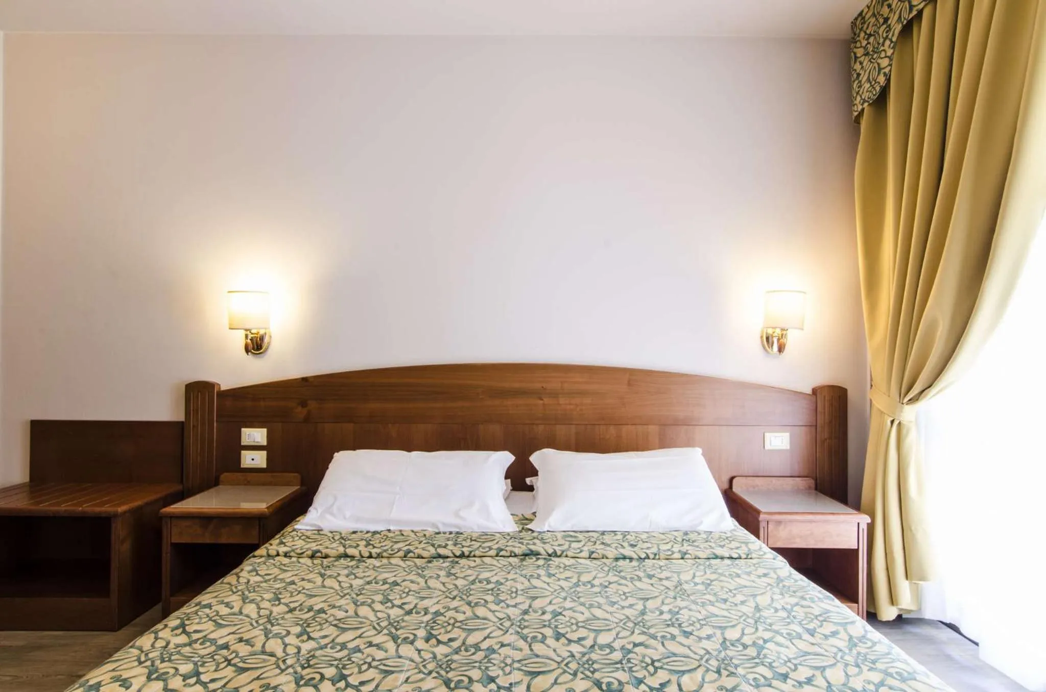 Bed in Hotel Smeraldo