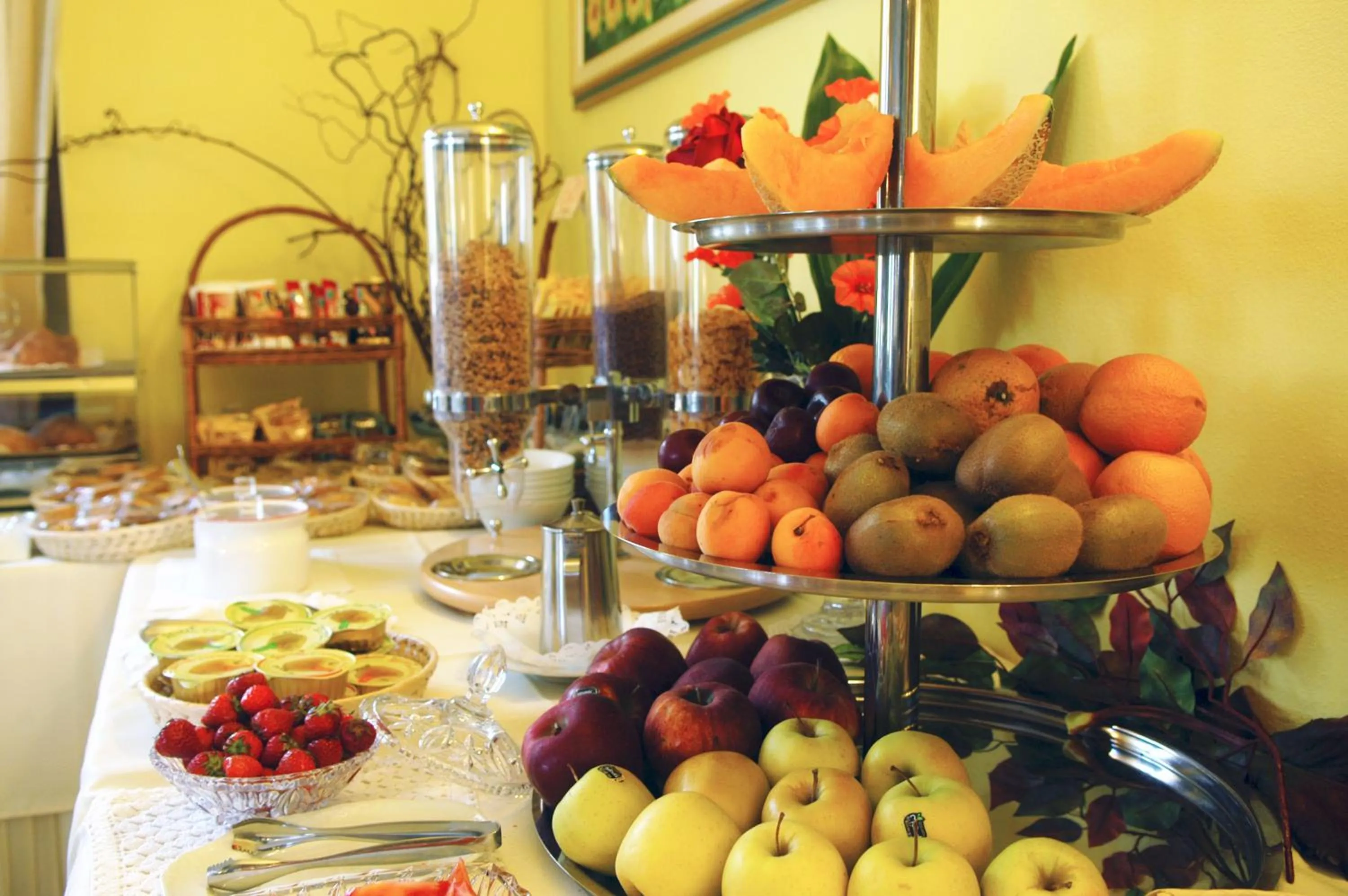 Food in Hotel Smeraldo