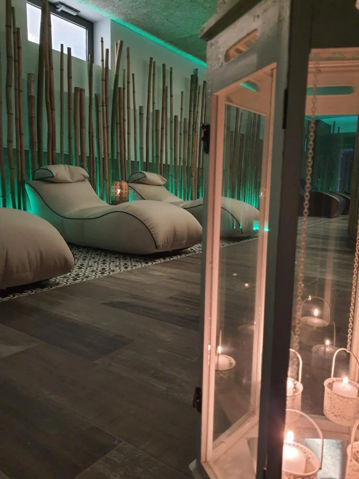 Spa and wellness centre/facilities, Bed in Hotel Smeraldo