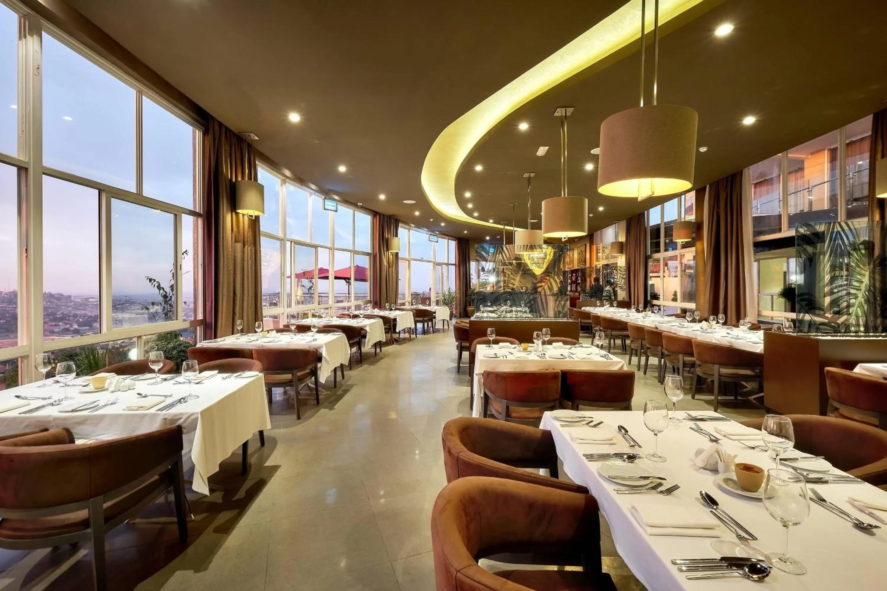 Restaurant/places to eat in Protea Hotel by Marriott Kampala Skyz