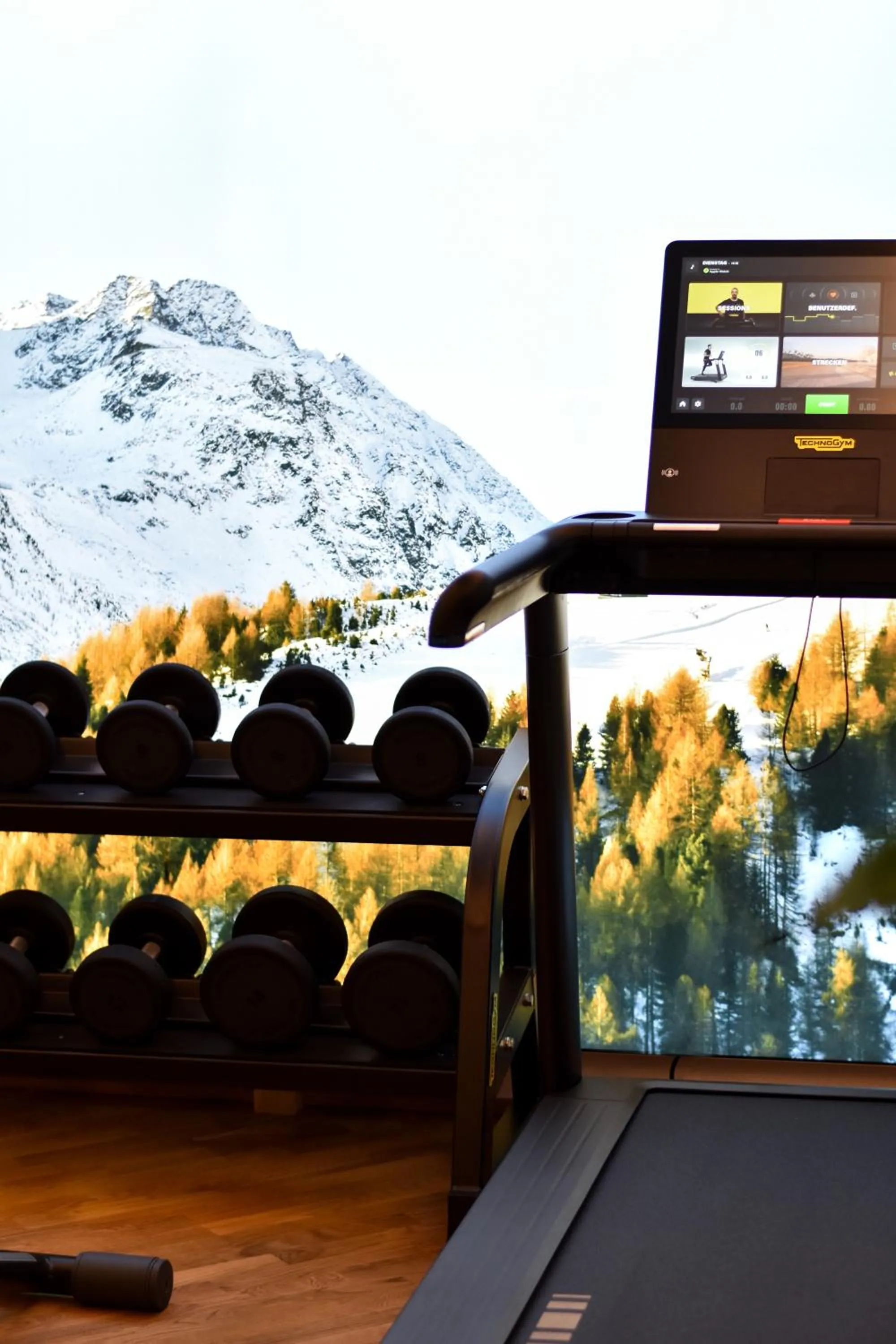 Fitness centre/facilities in Glanz & Glory Hotel