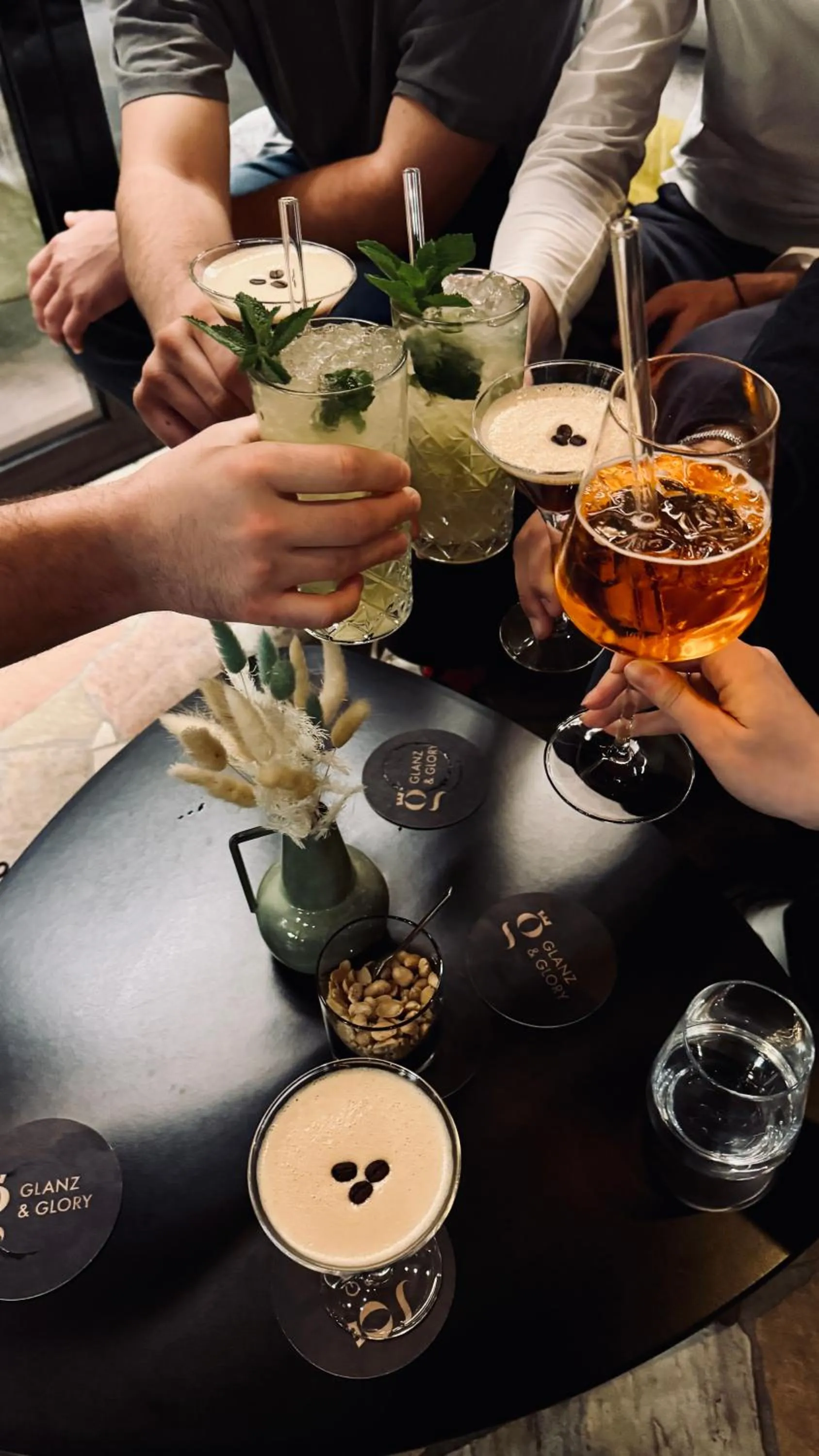 Lounge or bar in Glanz & Glory Hotel