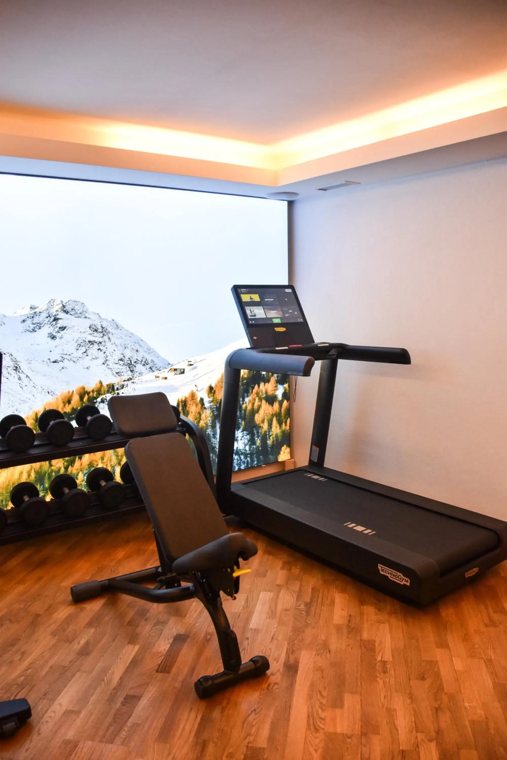 Fitness centre/facilities in Glanz & Glory Hotel