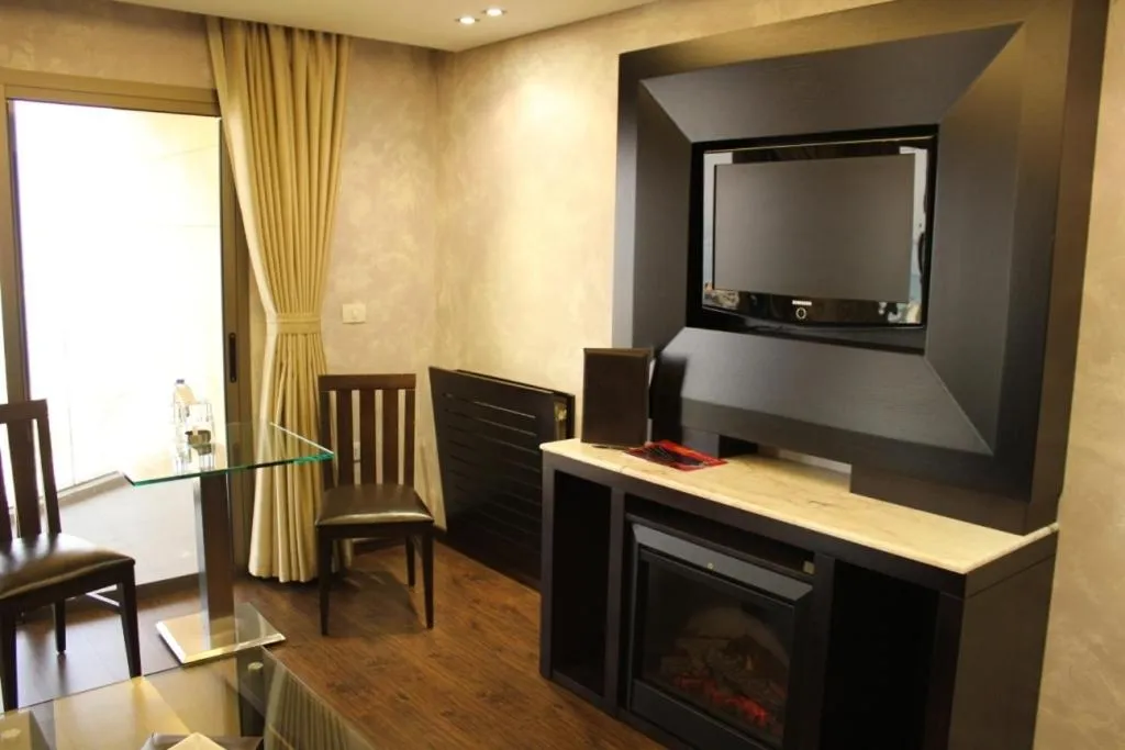 Decorative detail in Sunrise Hotel