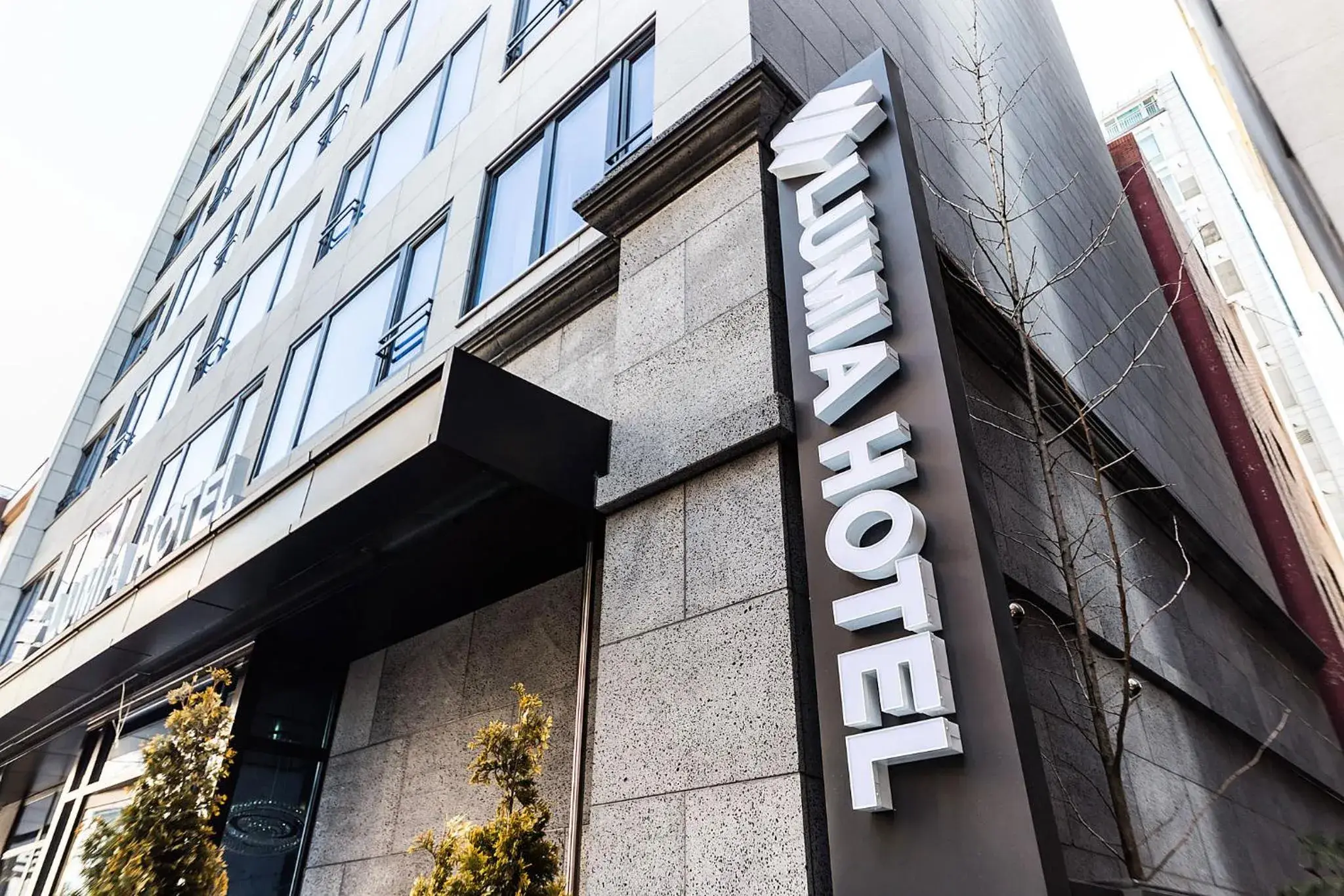 Property building in Jongno Lumia Tourist Hotel Property building in Jongno Lumia Tourist Hotel