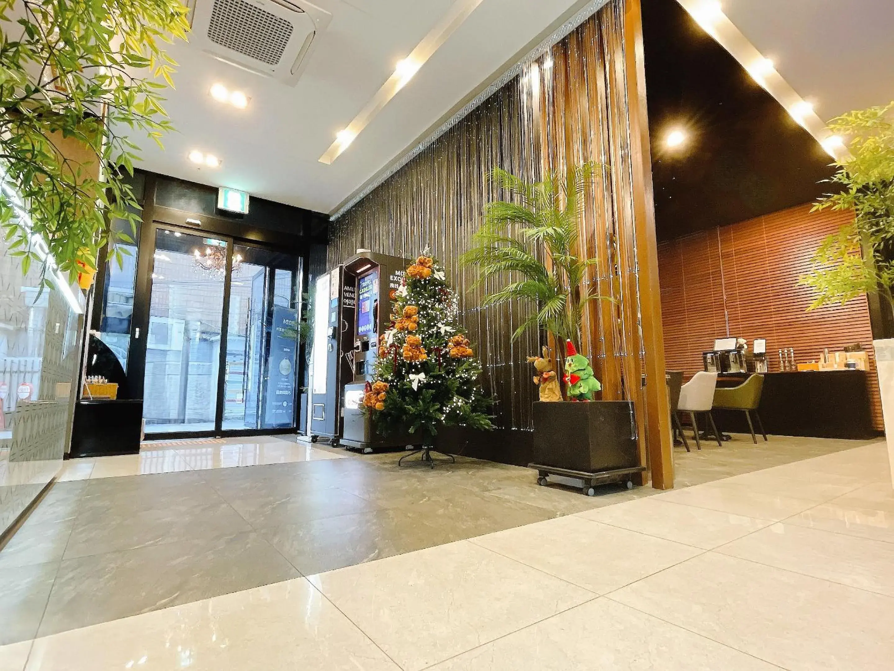 Lobby or reception in Jongno Lumia Tourist Hotel Lobby or reception in Jongno Lumia Tourist Hotel