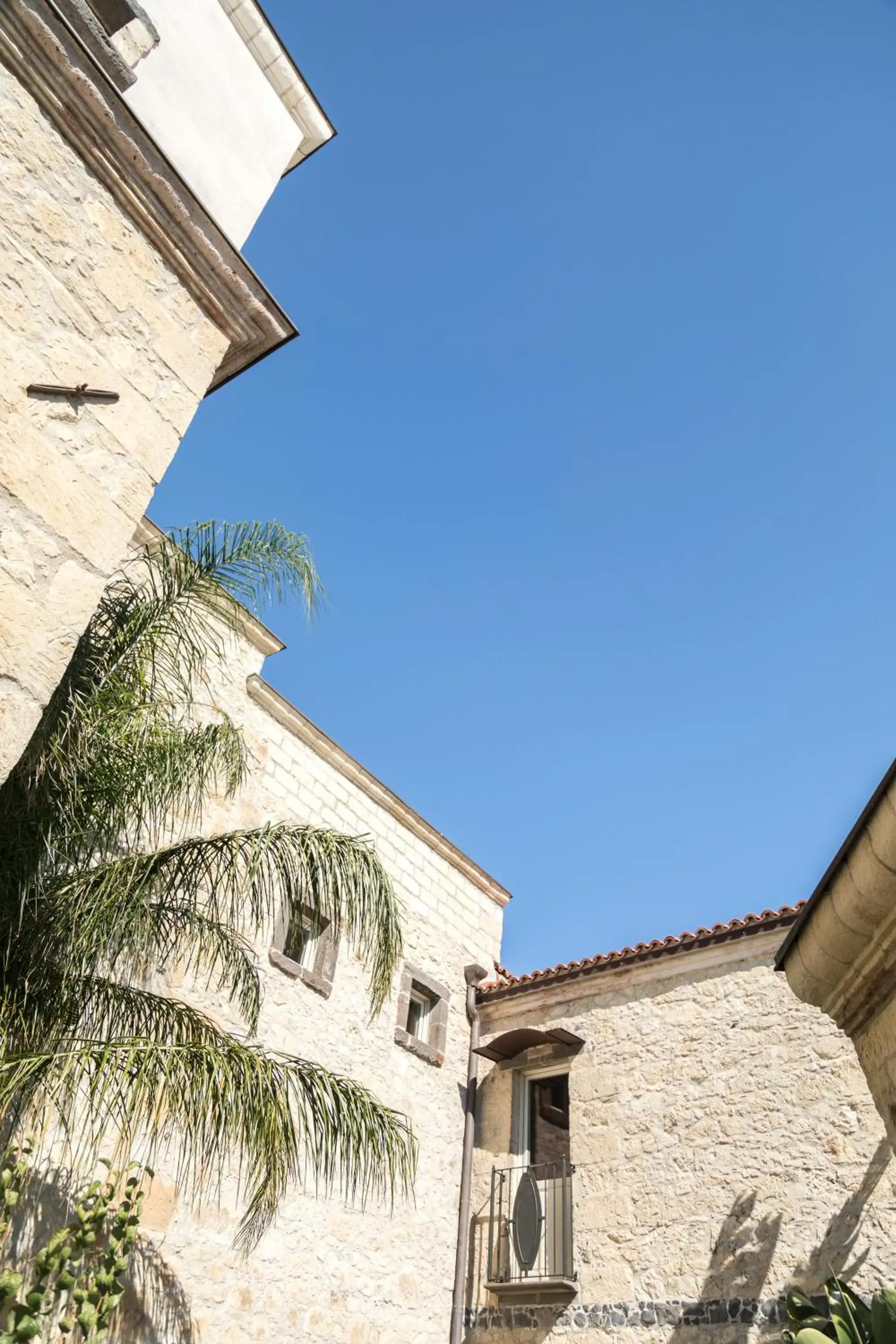 Property building in Hotel Maison Tresnuraghes Property building in Hotel Maison Tresnuraghes