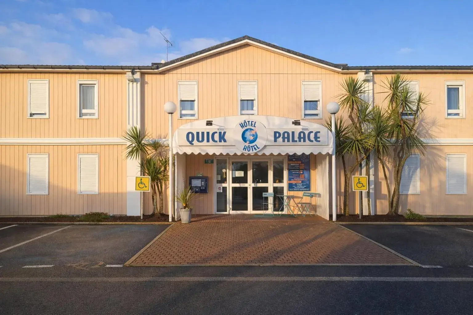 Quick Palace Saint Brieuc Quick Palace Saint Brieuc