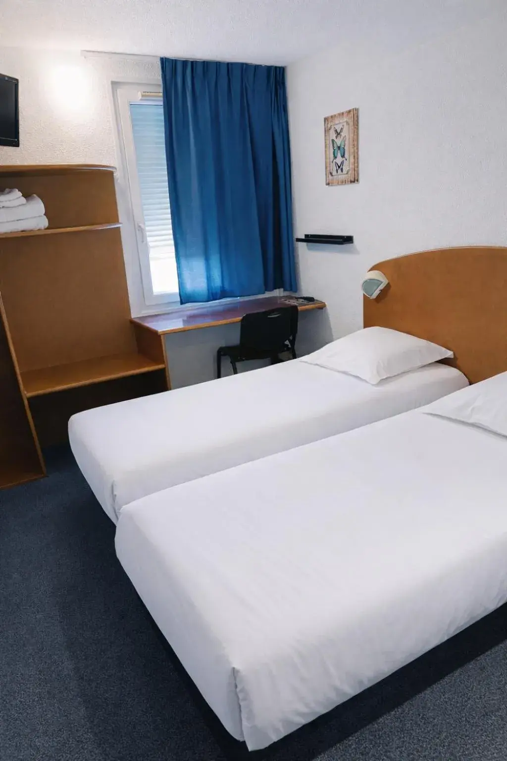 Twin Room in Quick Palace Saint Brieuc Twin Room in Quick Palace Saint Brieuc